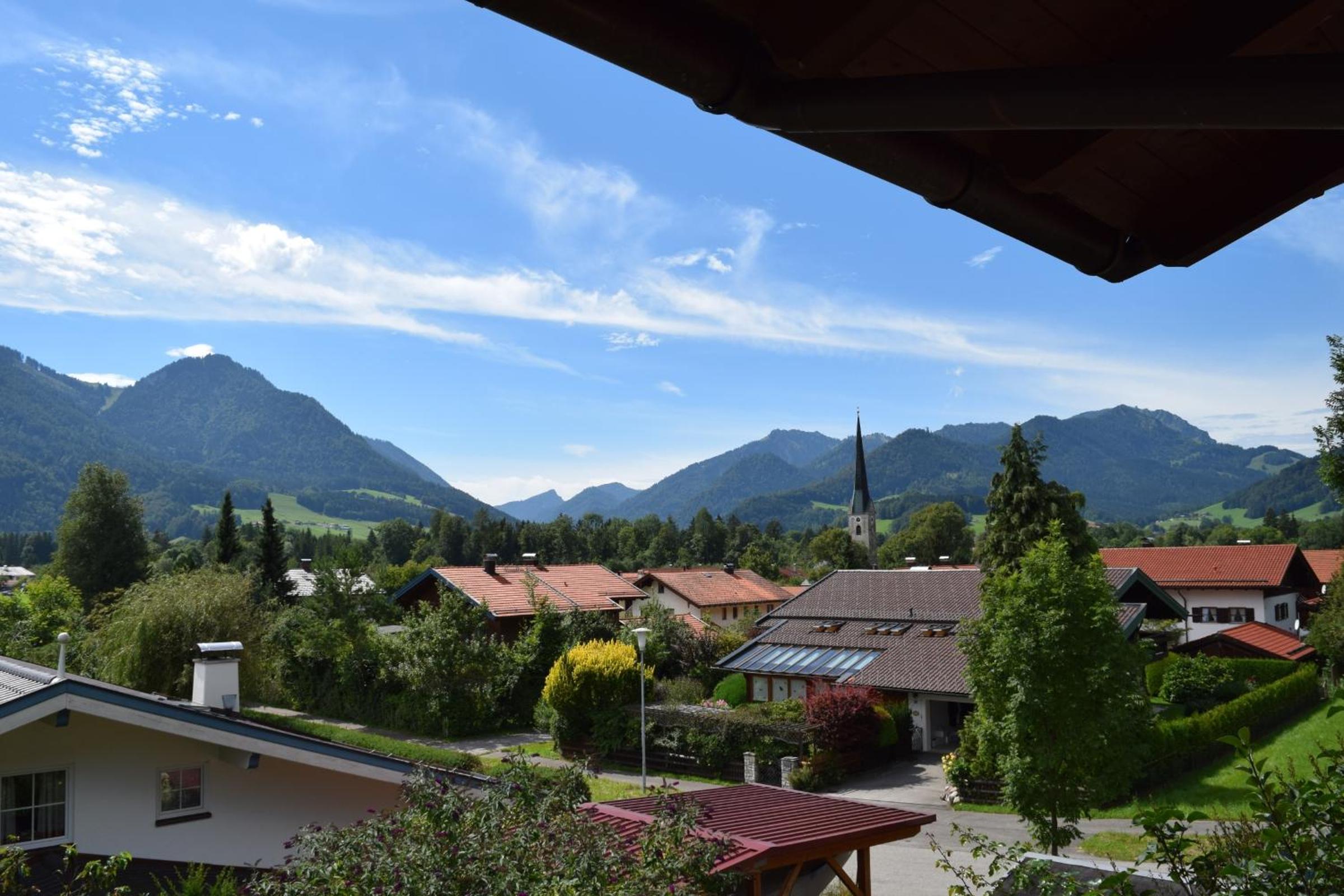Ferienwohnungen "Am Golfplatz" inkl. Chiemgaukarte view 4