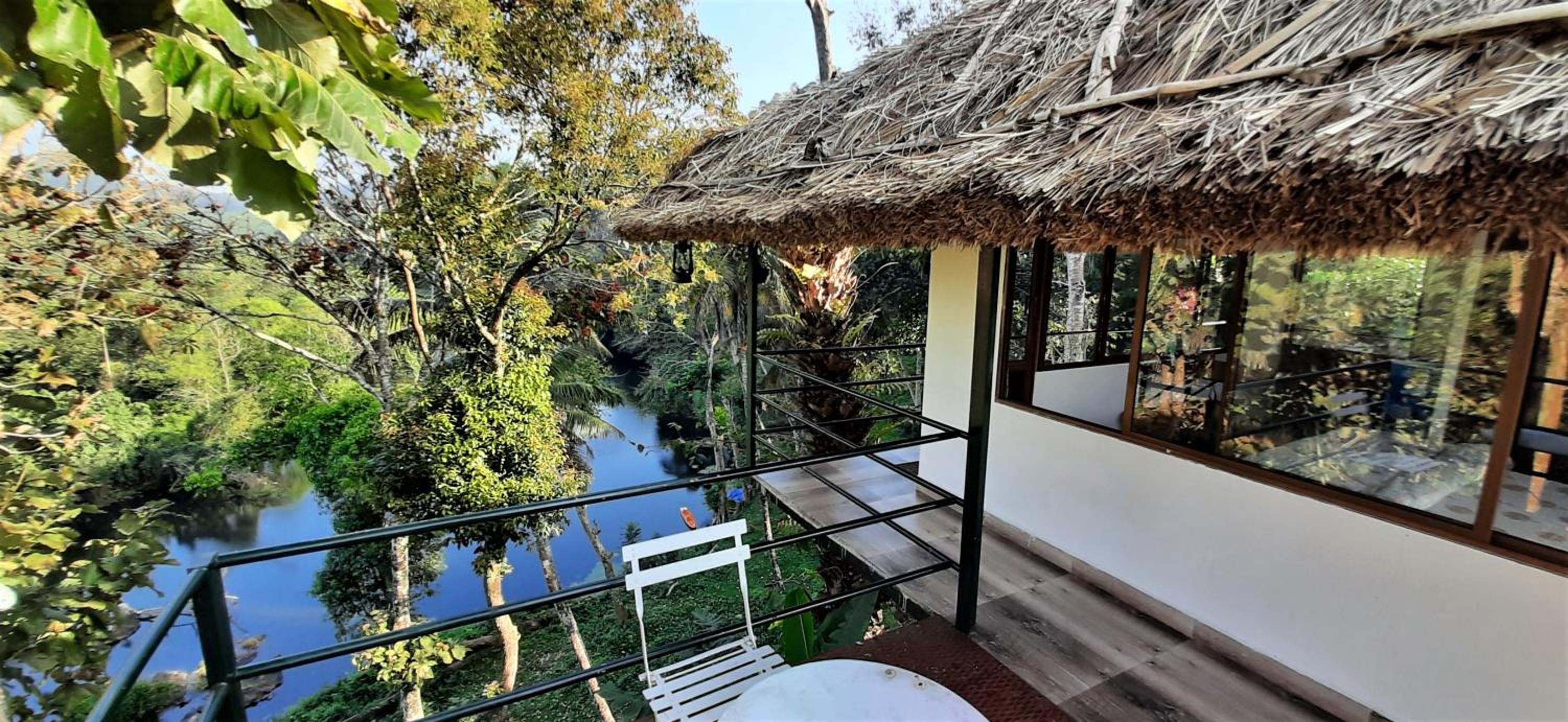 Noah's Nest Tree House view 2