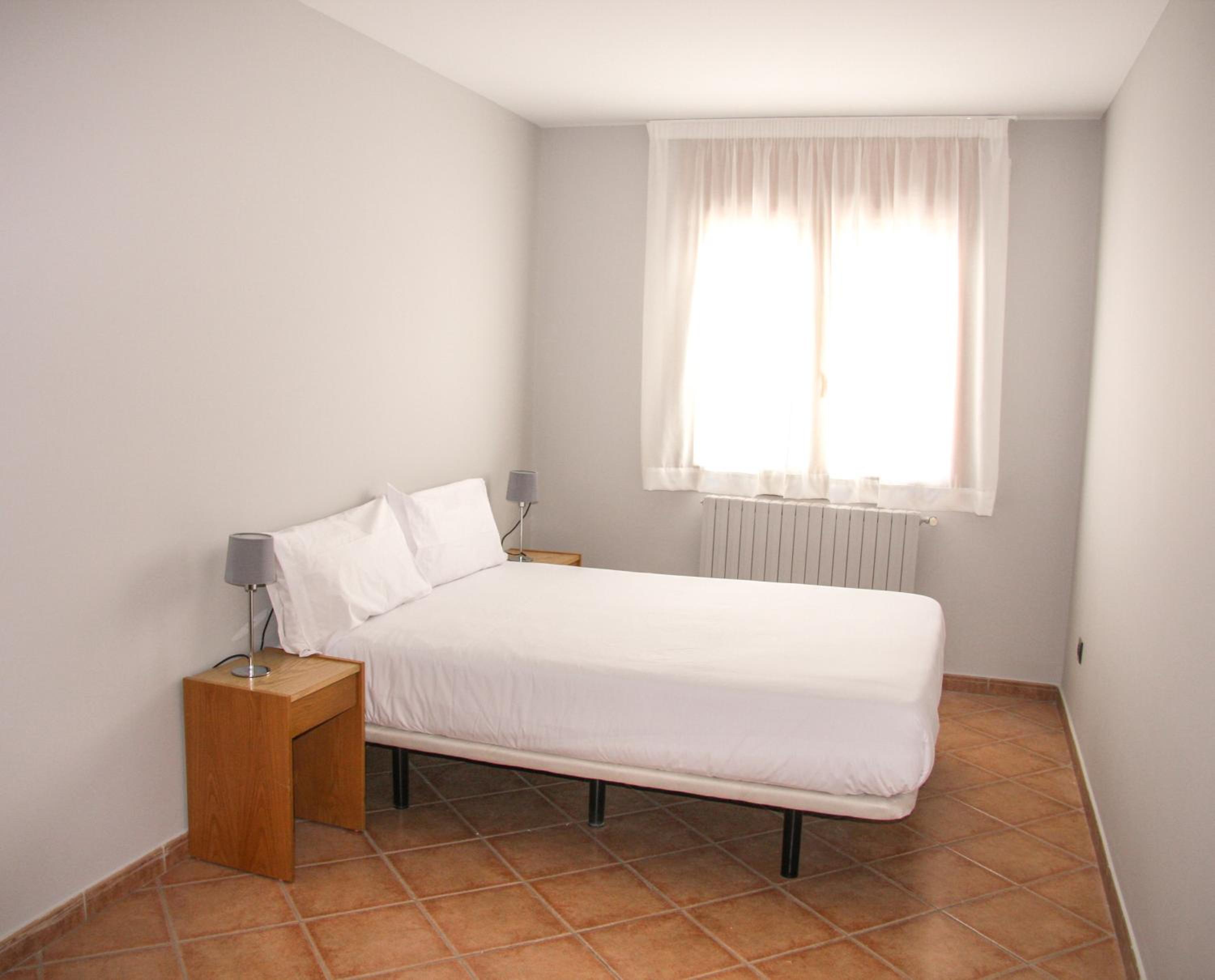 APARTAMENTS COLELLS