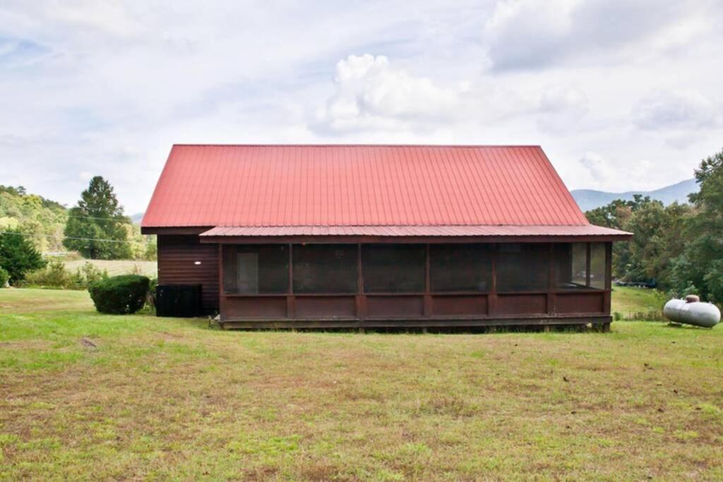 Photo 48