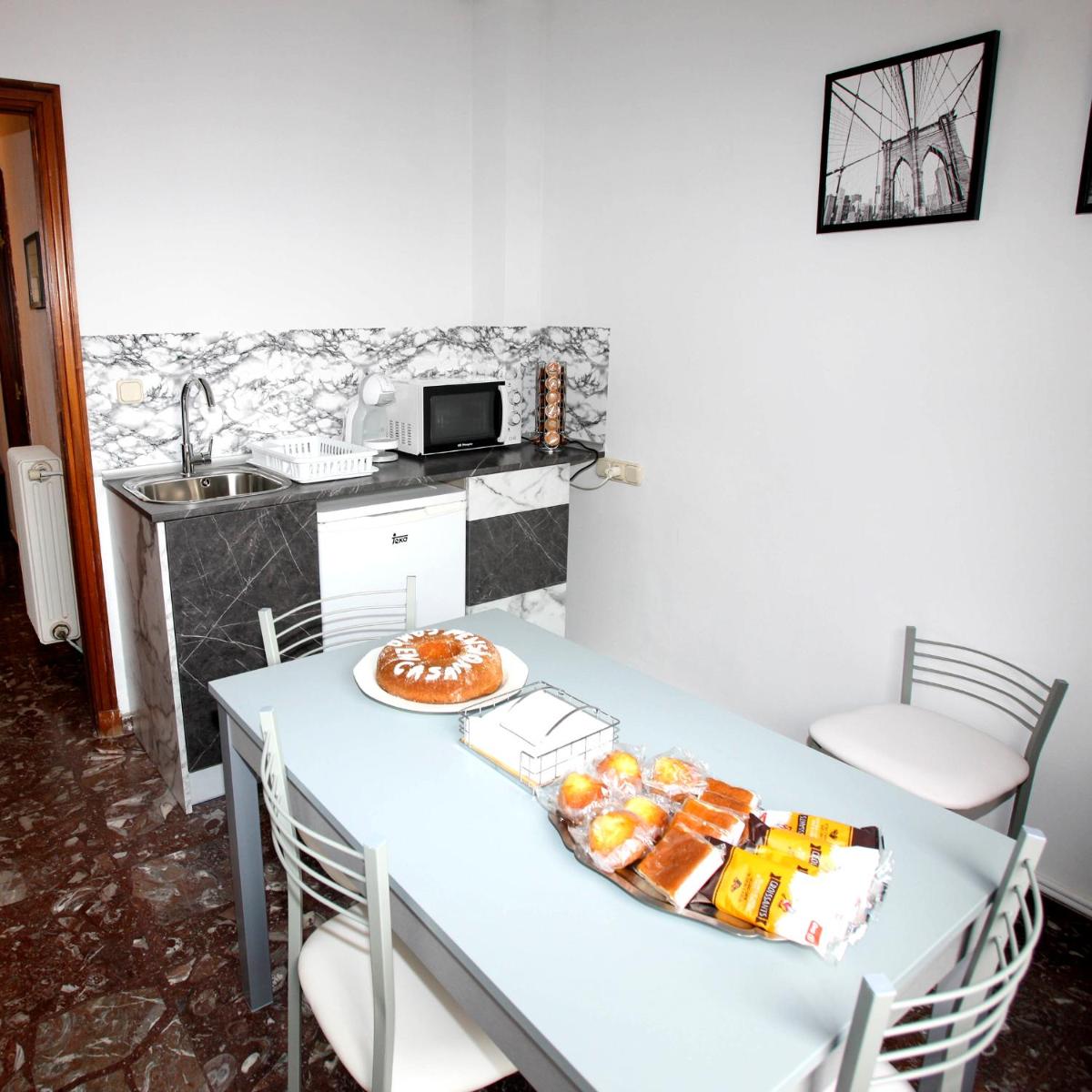 Pensión Como en Casa view 3