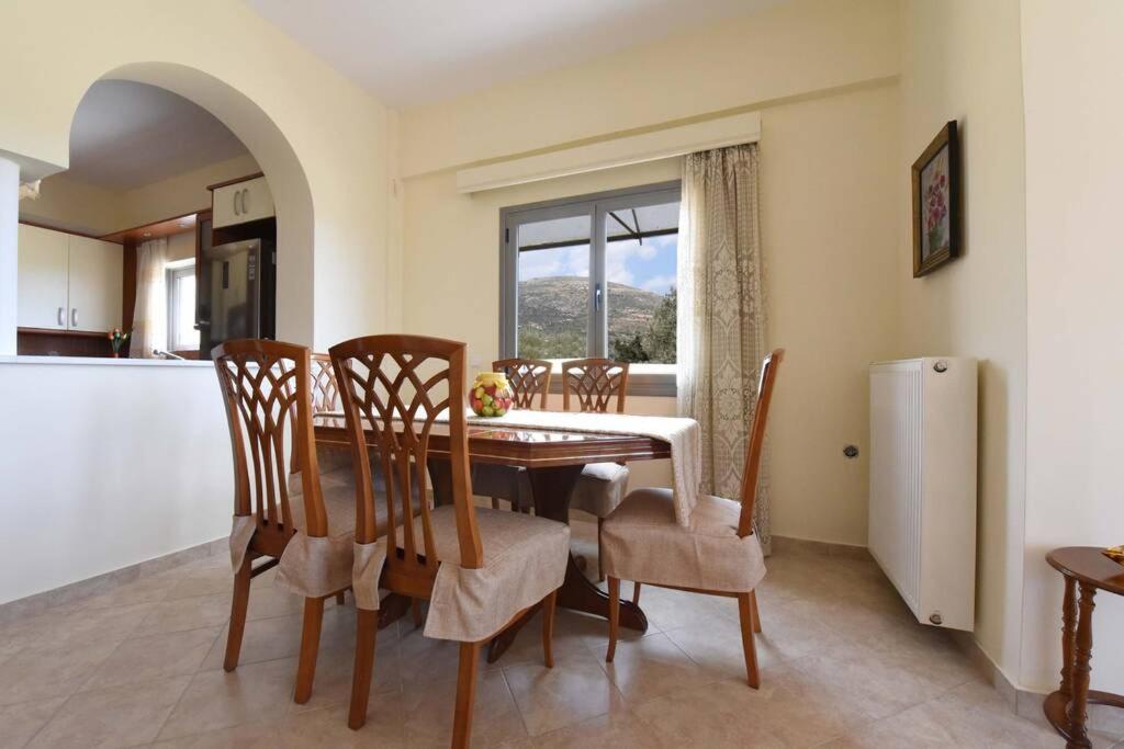 Seaside Villa AndroNikos (Evia Island)