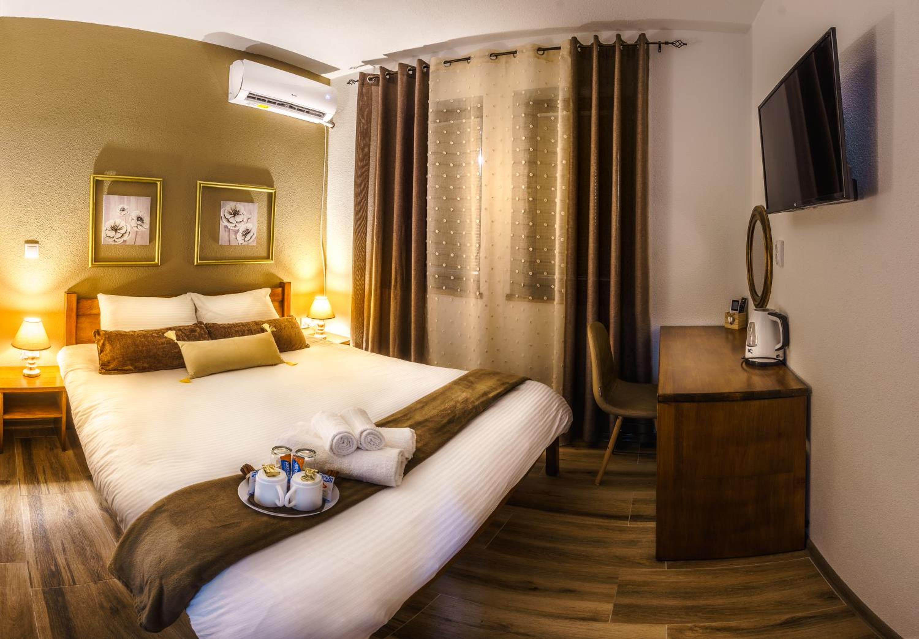 Clarina All Seasons Rooms & Apartments view 2