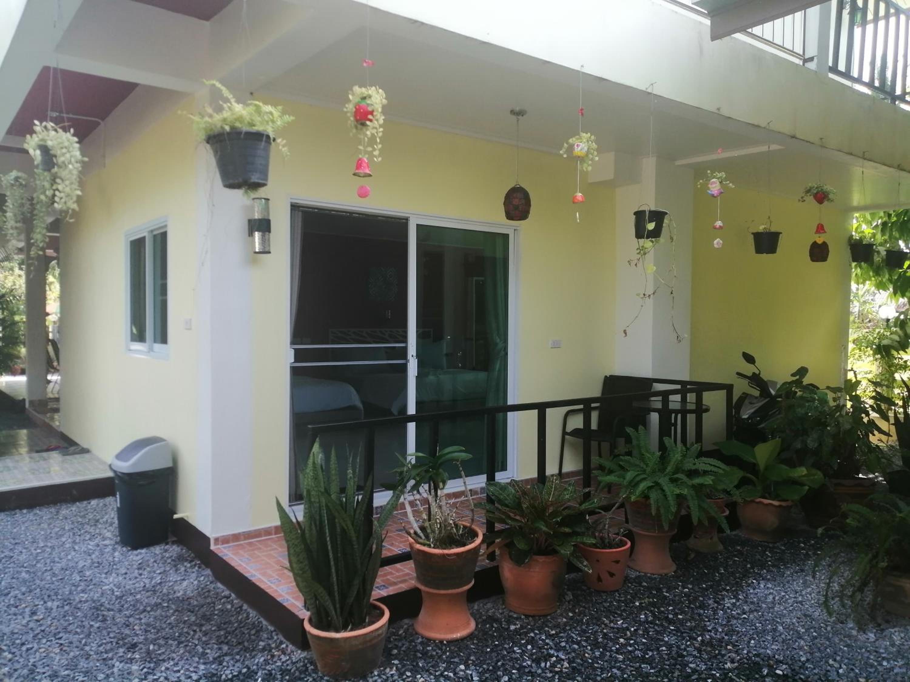 Bed & Breakfast To-Co
