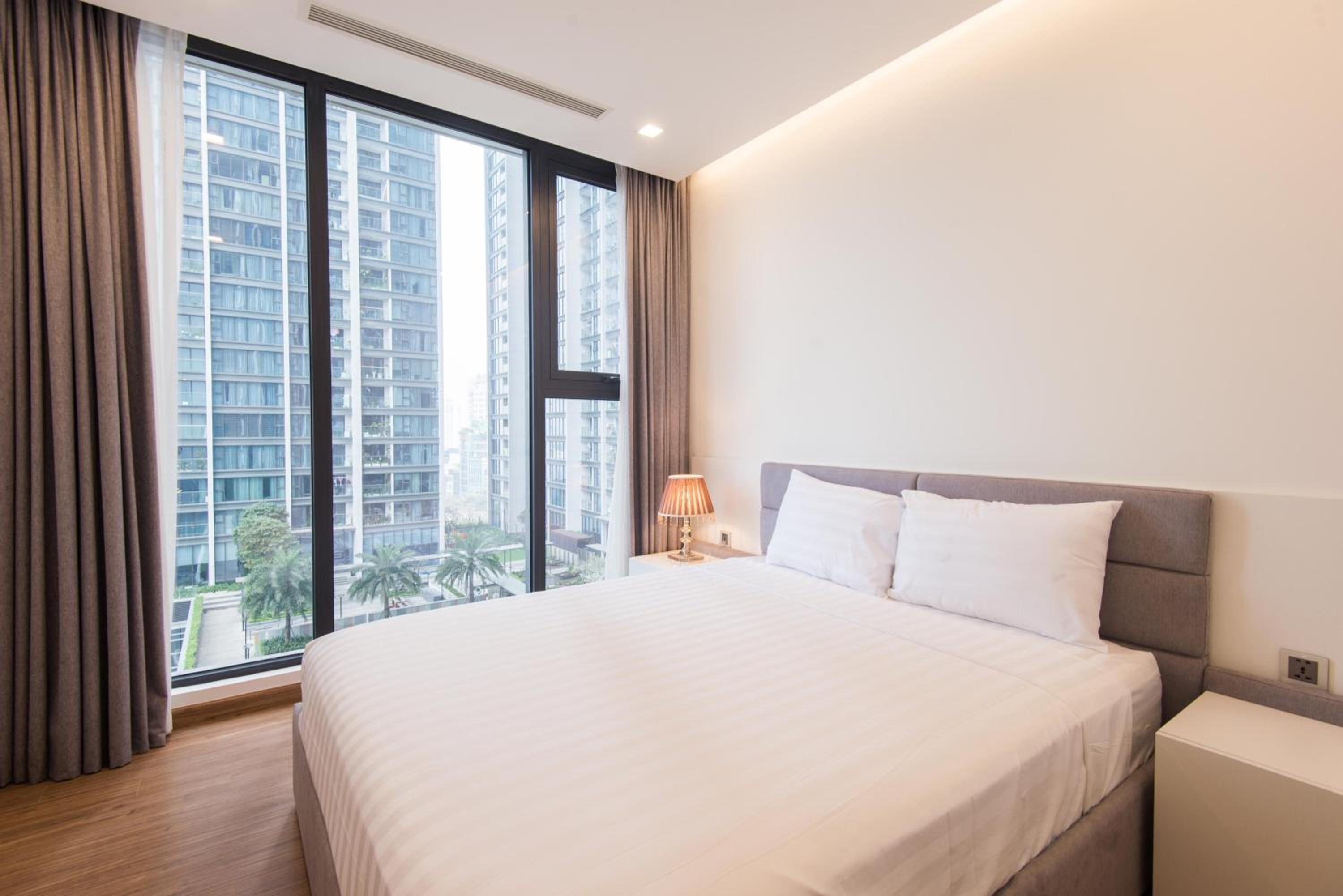 Premium Apartment Vinhomes Metropolis BaDinh