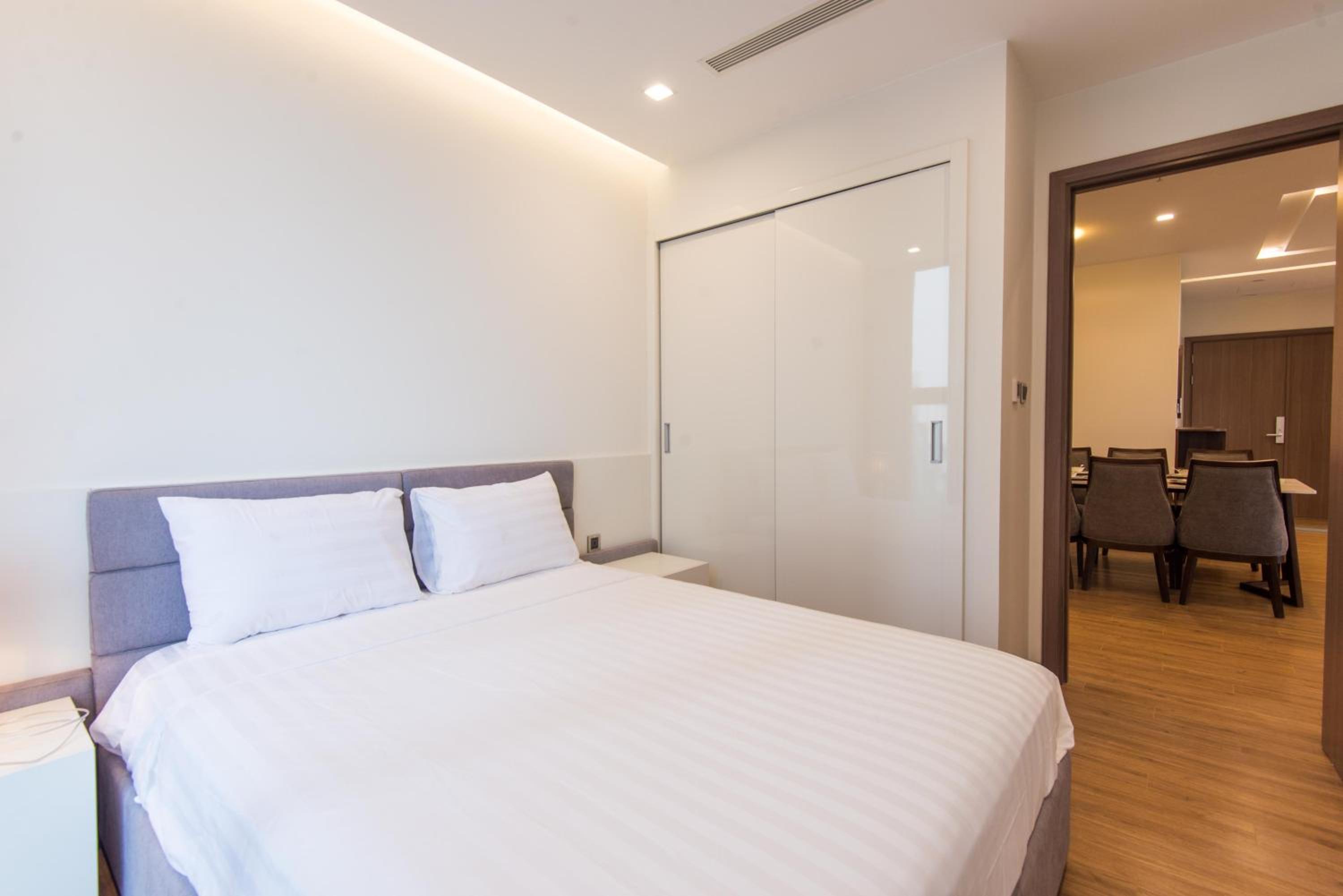 Premium Apartment Vinhomes Metropolis BaDinh