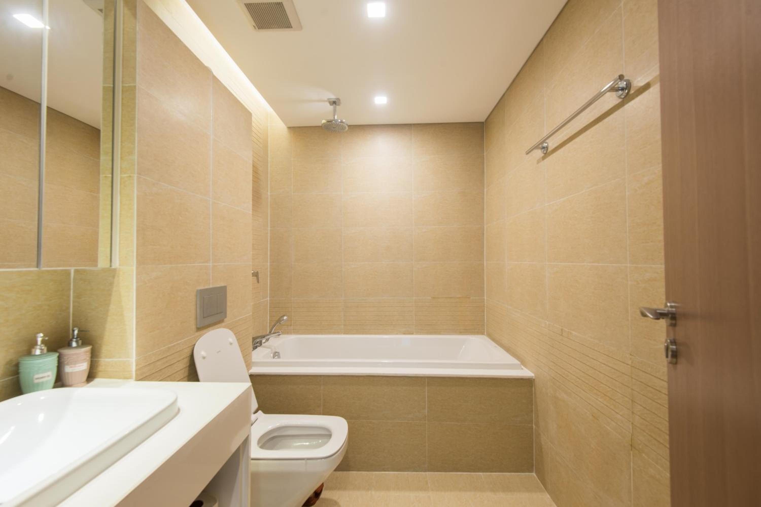 Premium Apartment Vinhomes Metropolis BaDinh