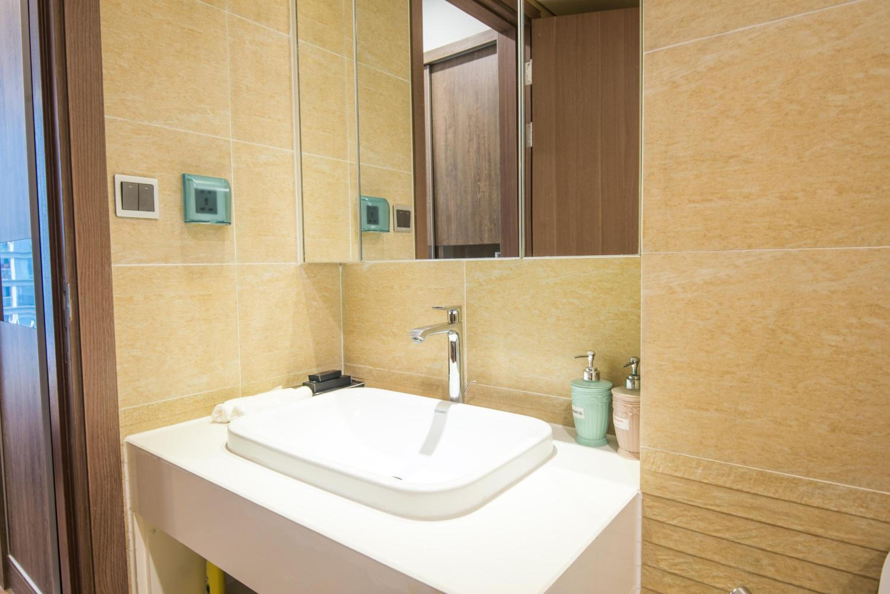 Premium Apartment Vinhomes Metropolis BaDinh