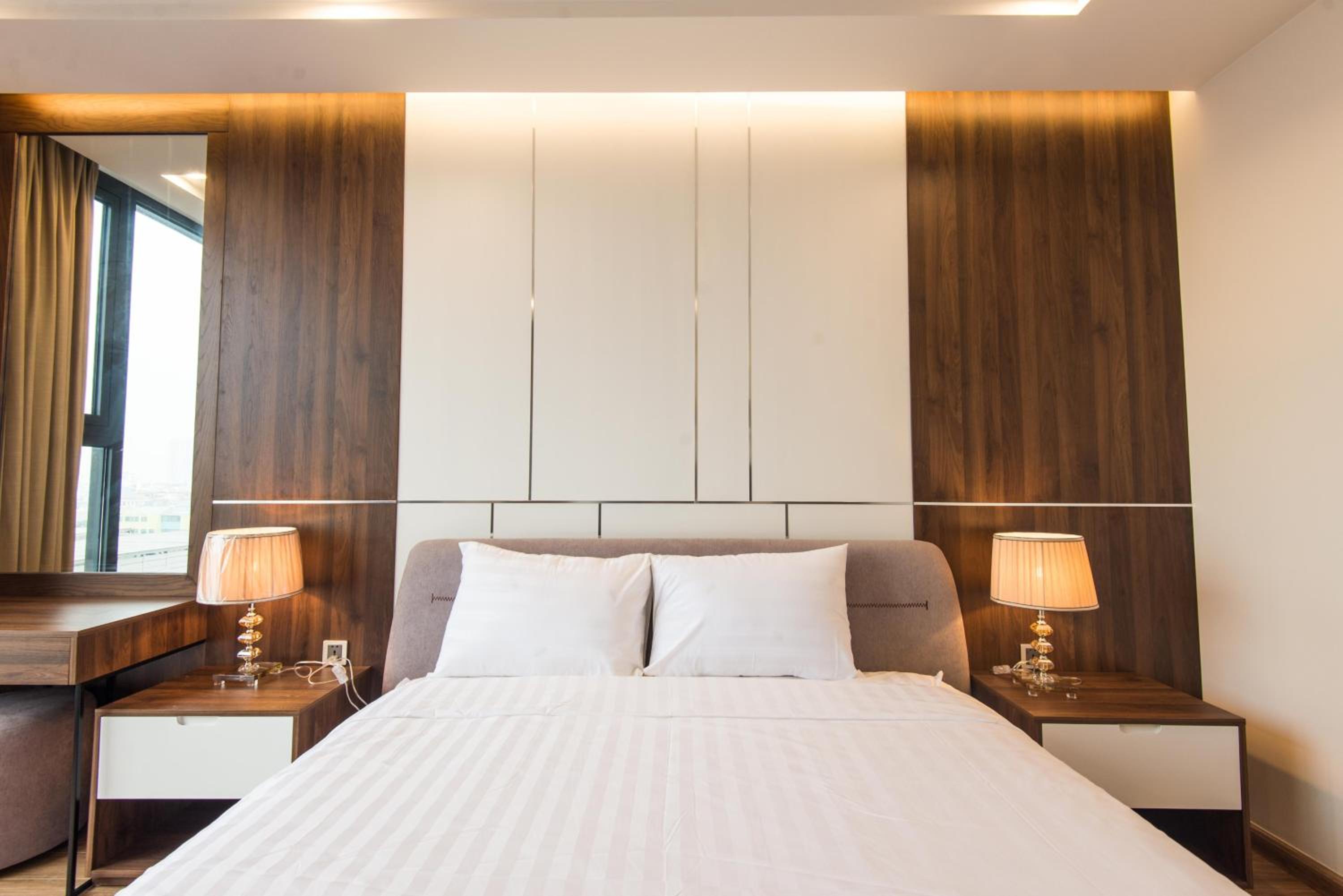 Premium Apartment Vinhomes Metropolis BaDinh