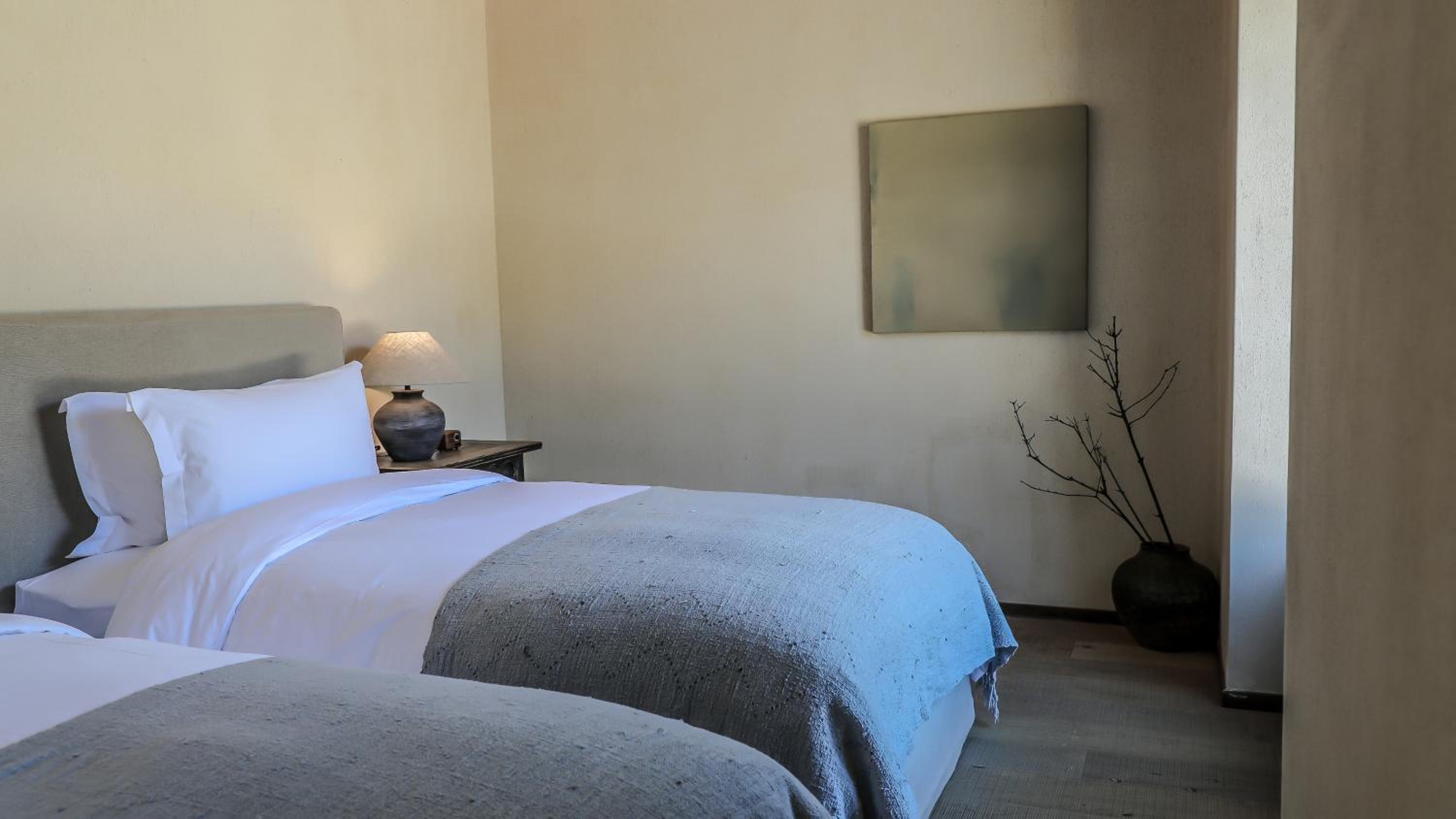 Sunyata Hotel. Deqin Meili