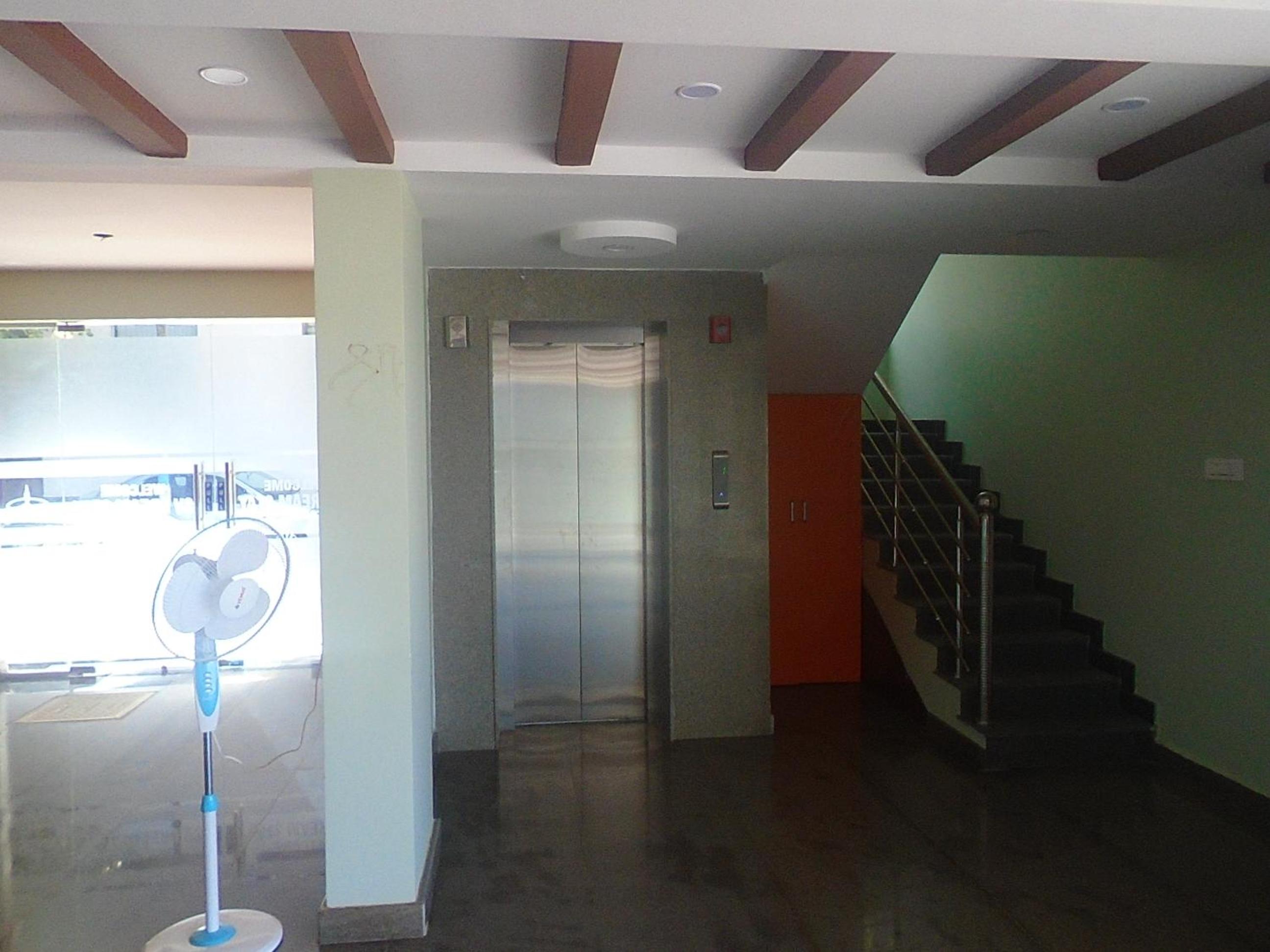 Photo 9