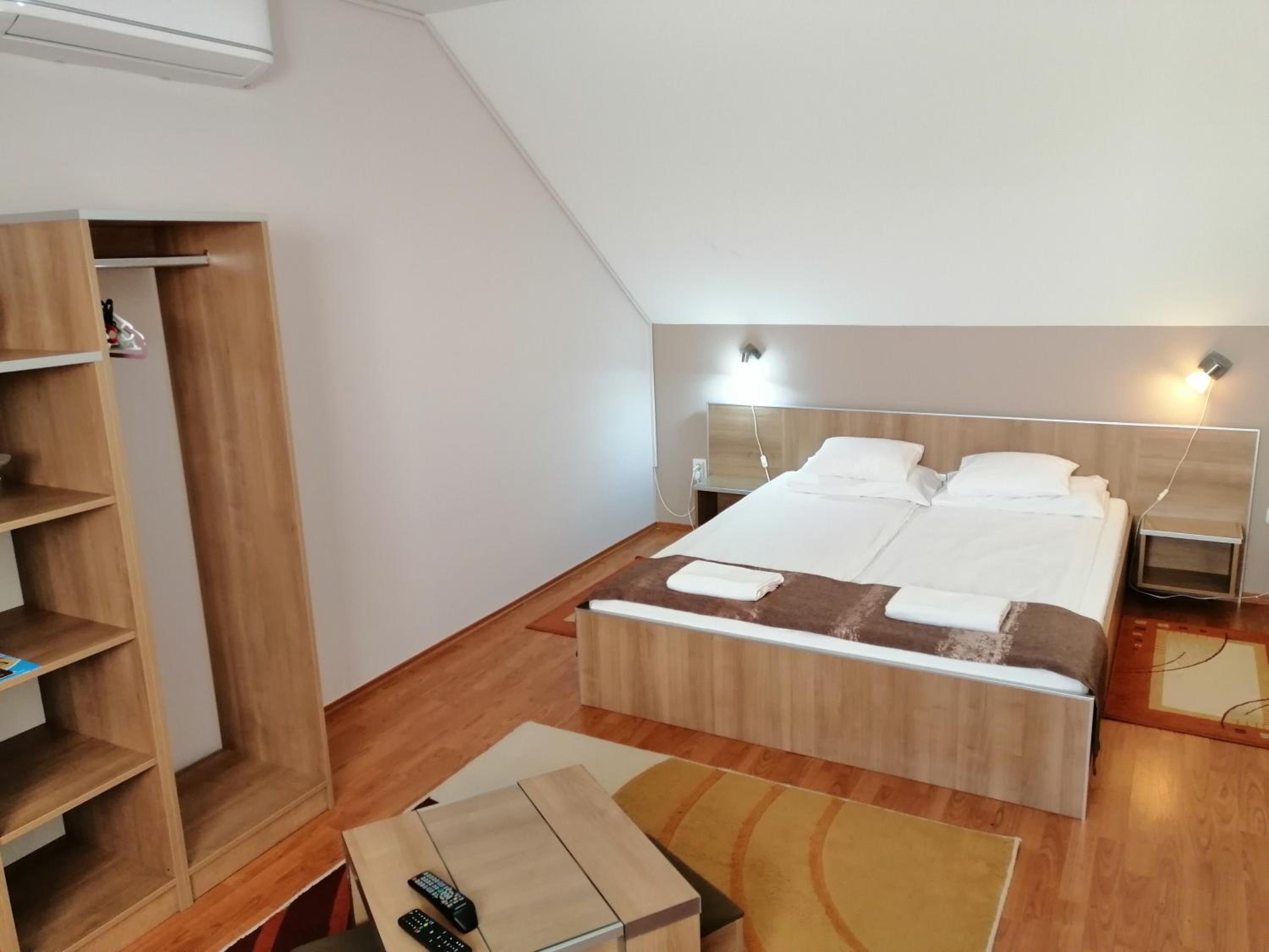 Csipkeház Apartman view 2