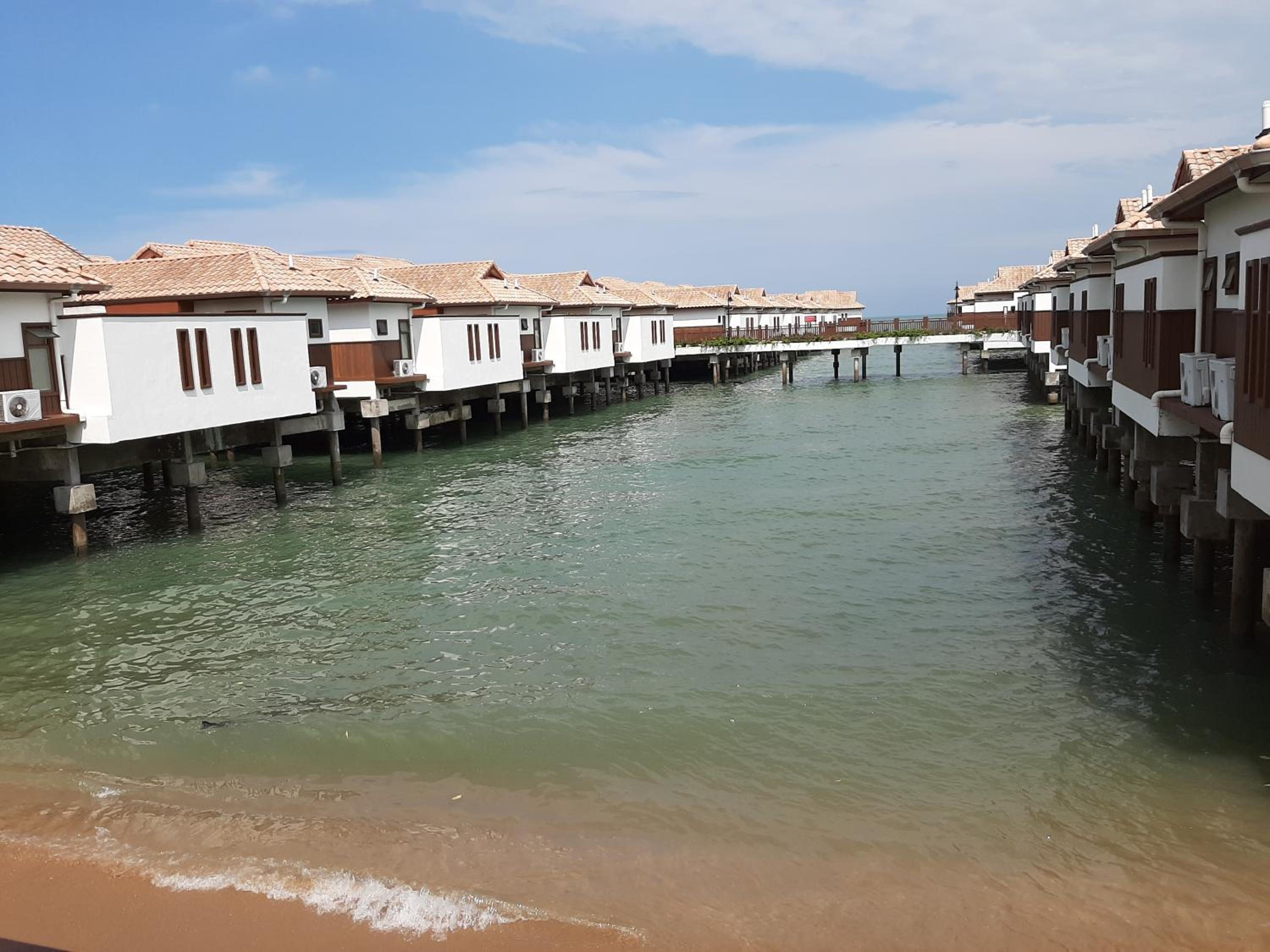 Wonderland Private Pool Villas at Port Dickson photo 3