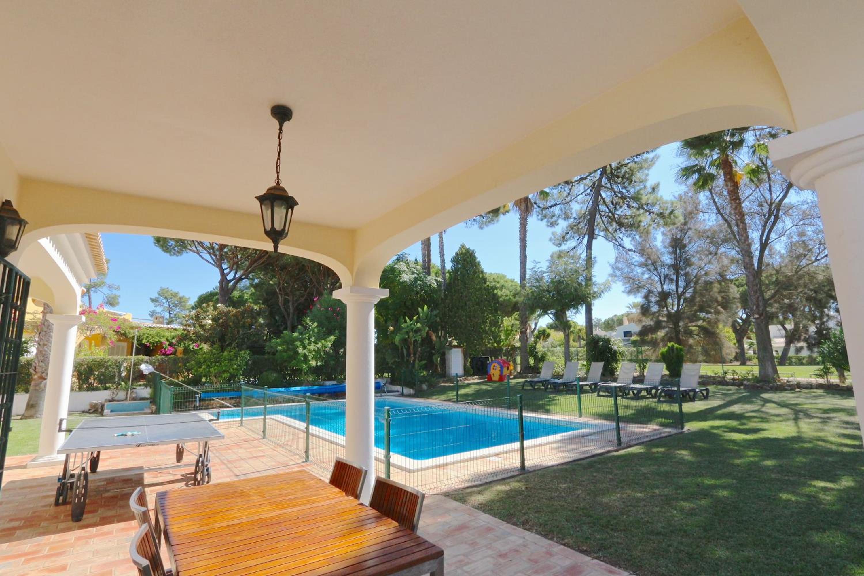Villa Estrelicia 106 - Clever Details with "heated" pool view 5