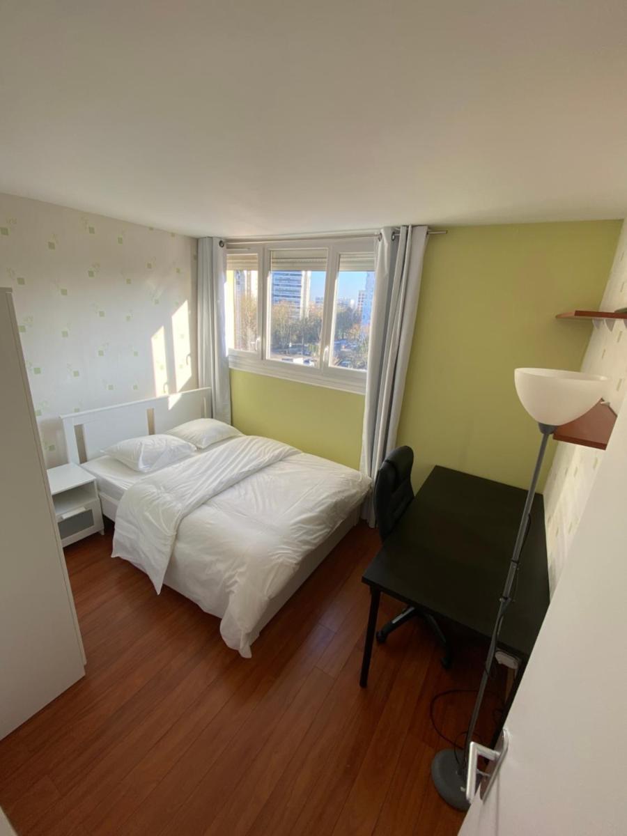 Chambre (Pluton) - Proche gare TGV et PARIS view 2