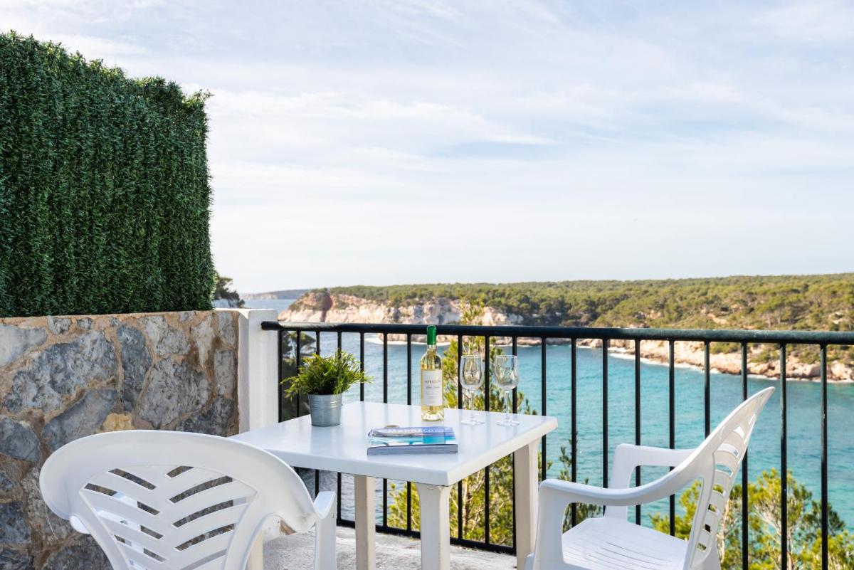 Villa Acantilado view 3