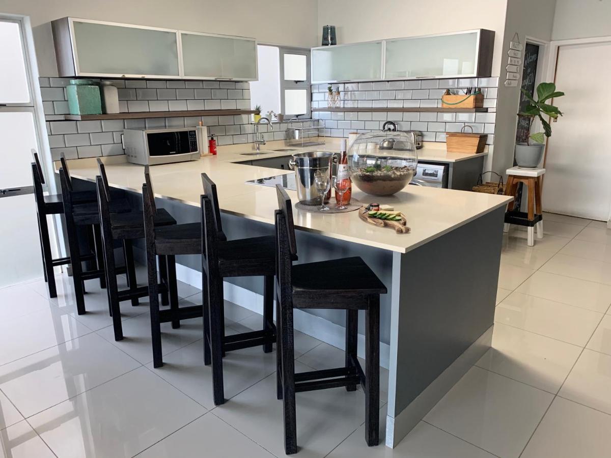 Escape to a Seaside Sanctuary - vayKZN Umdloti view 3