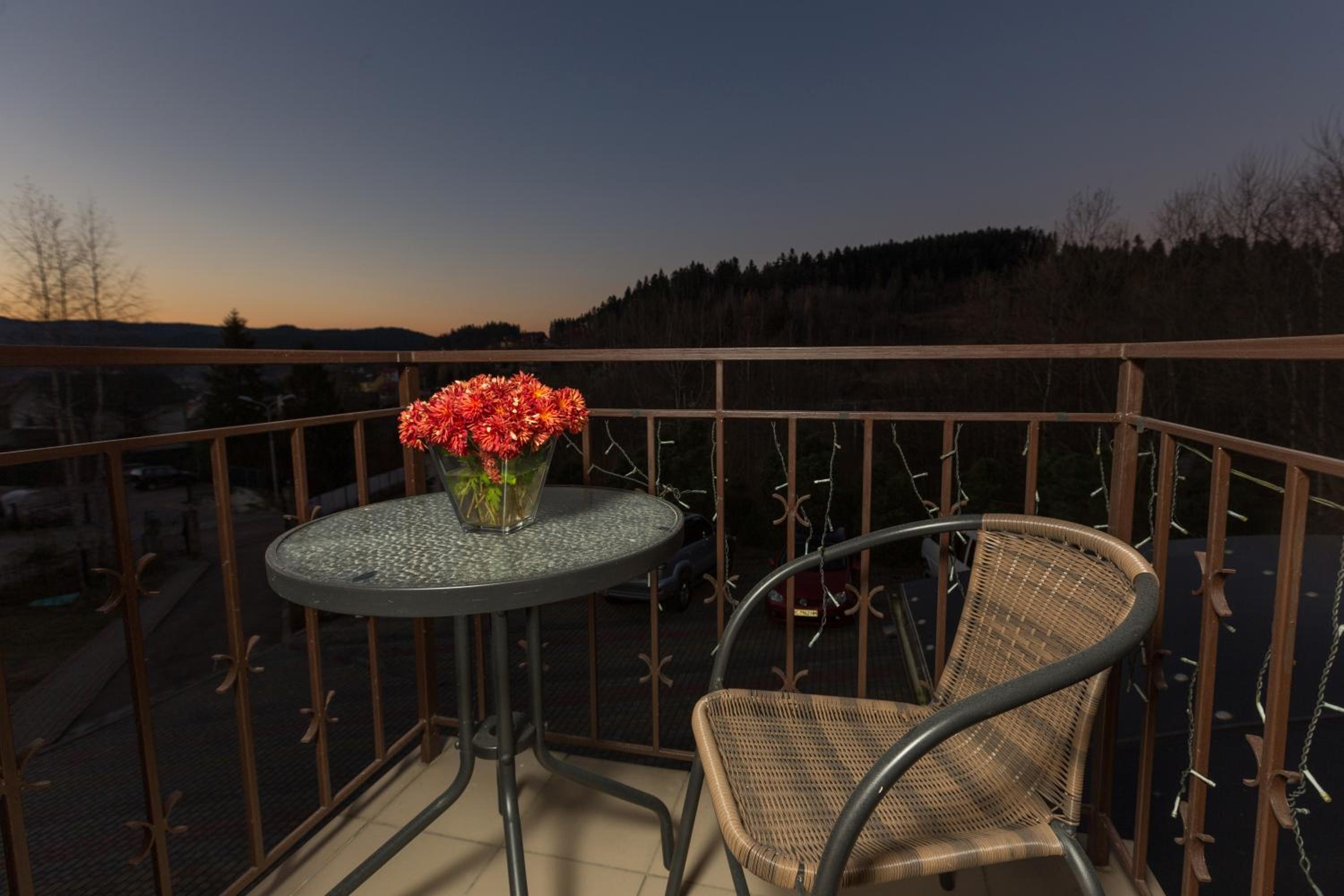balcony