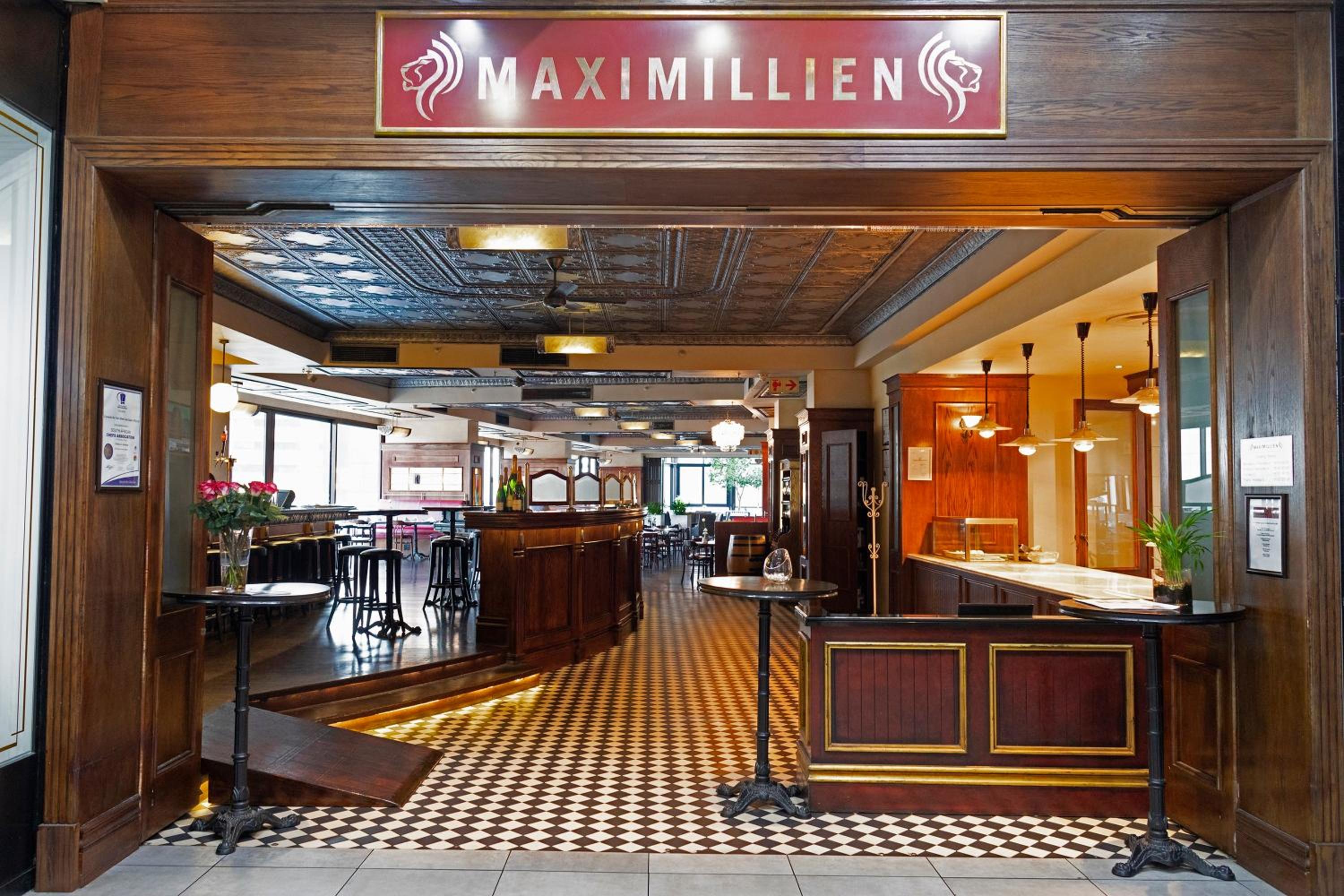 DAVINCI Hotel on Nelson Mandela Square photo 3