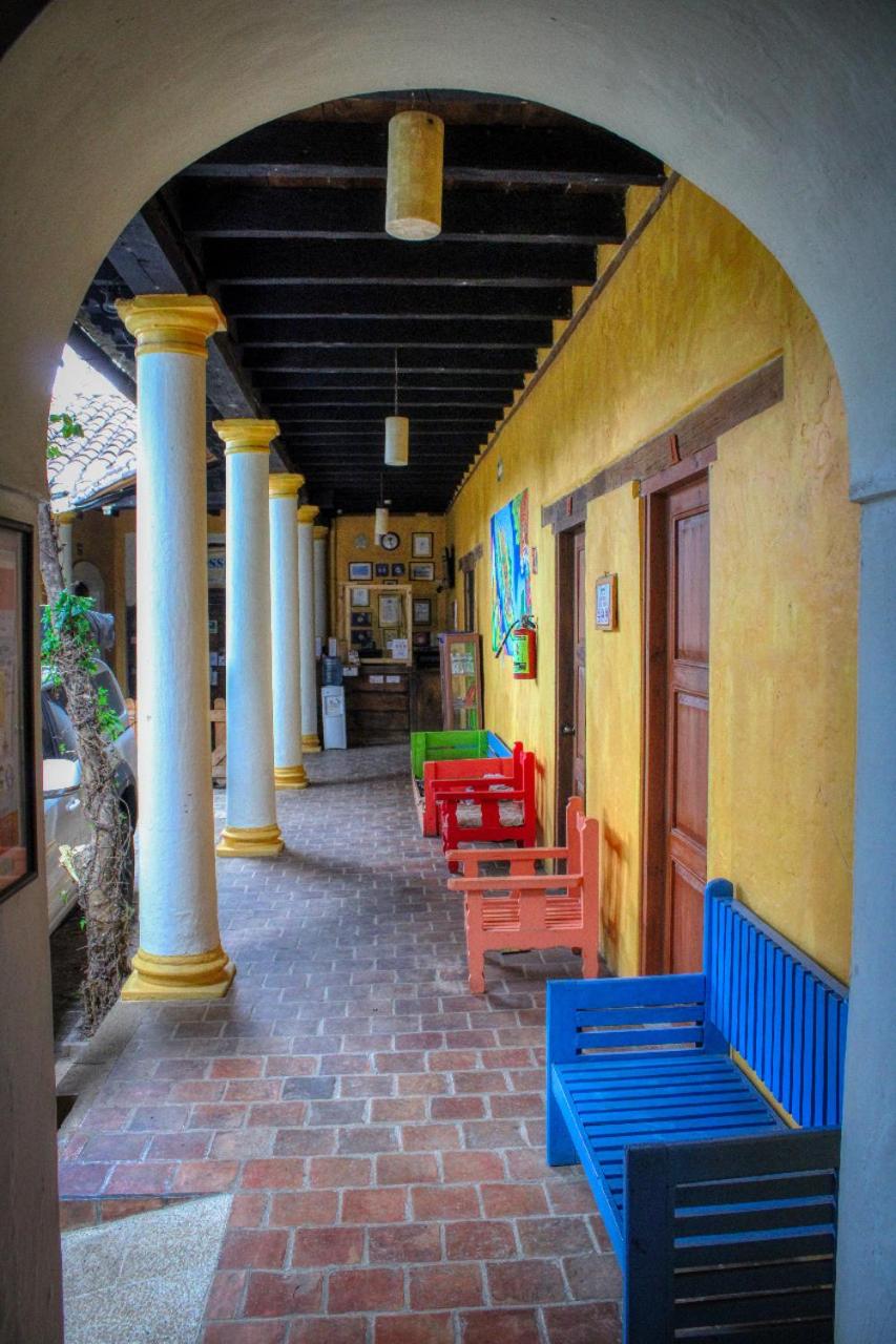 Rossco Hostel & Hotel
