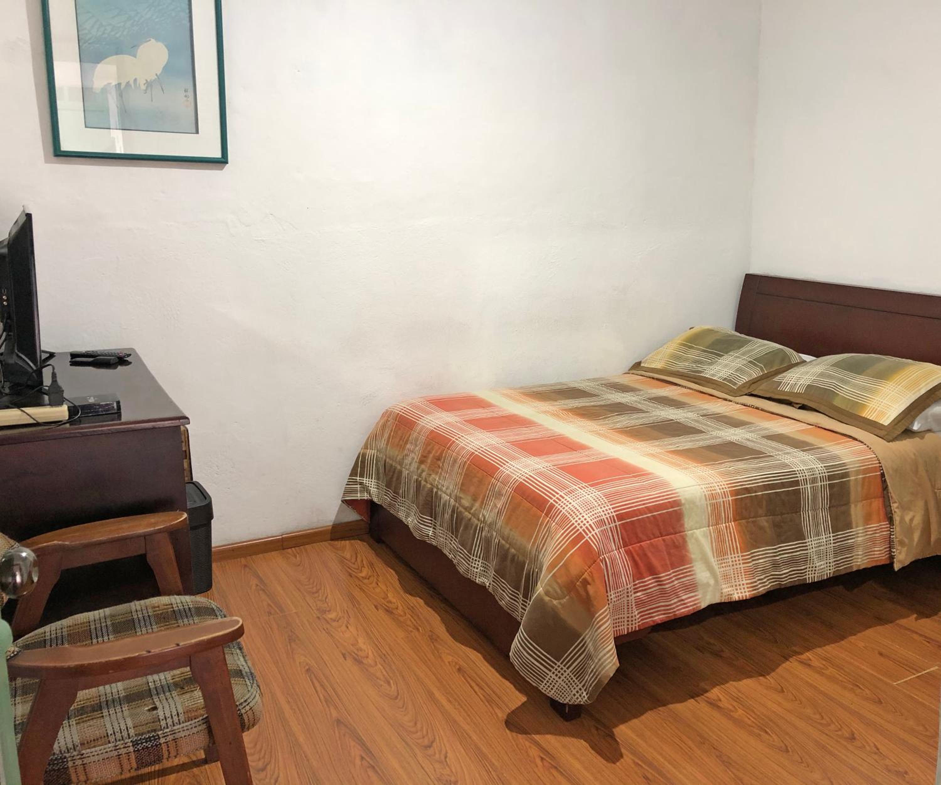 Hostal Latina