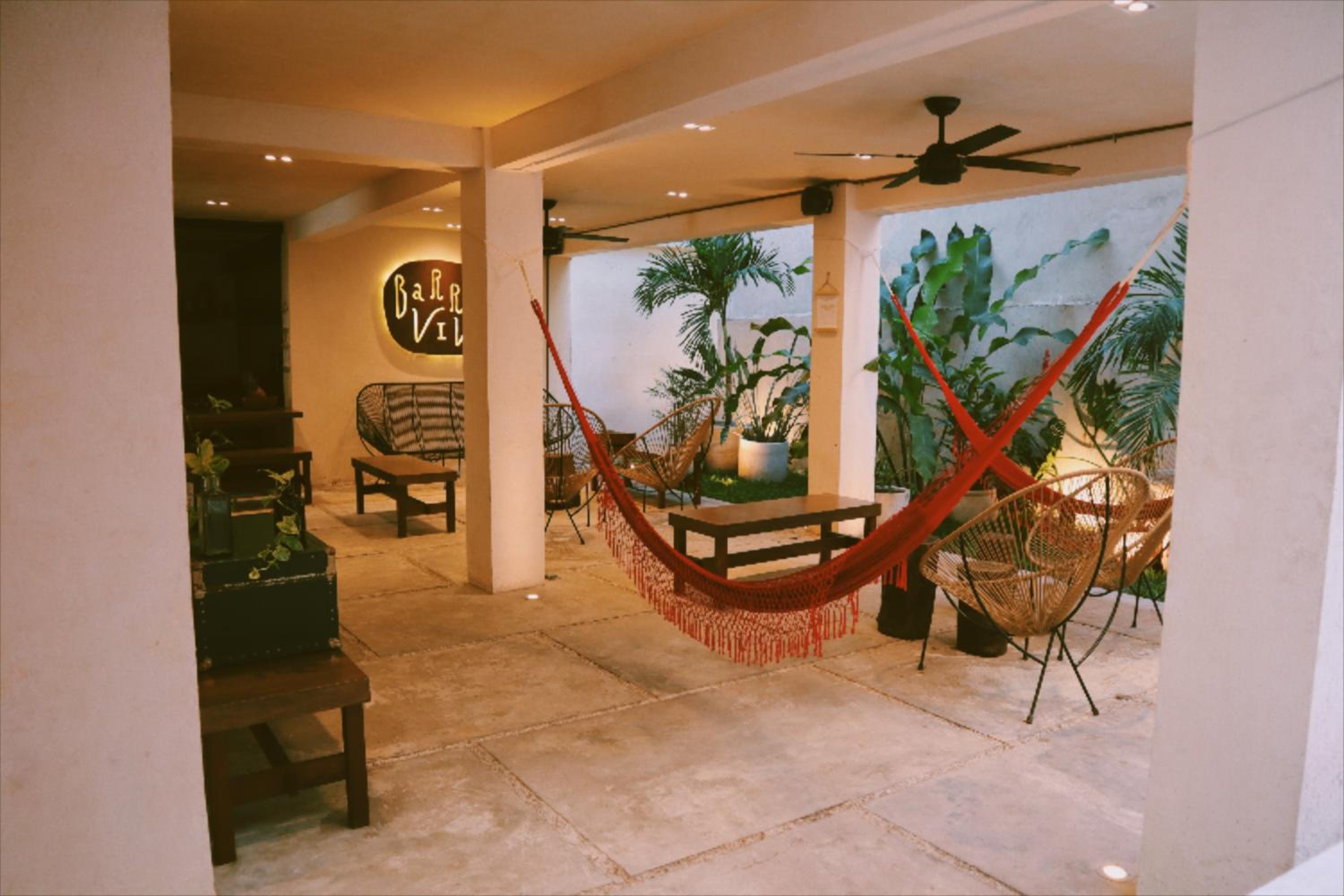 lounge