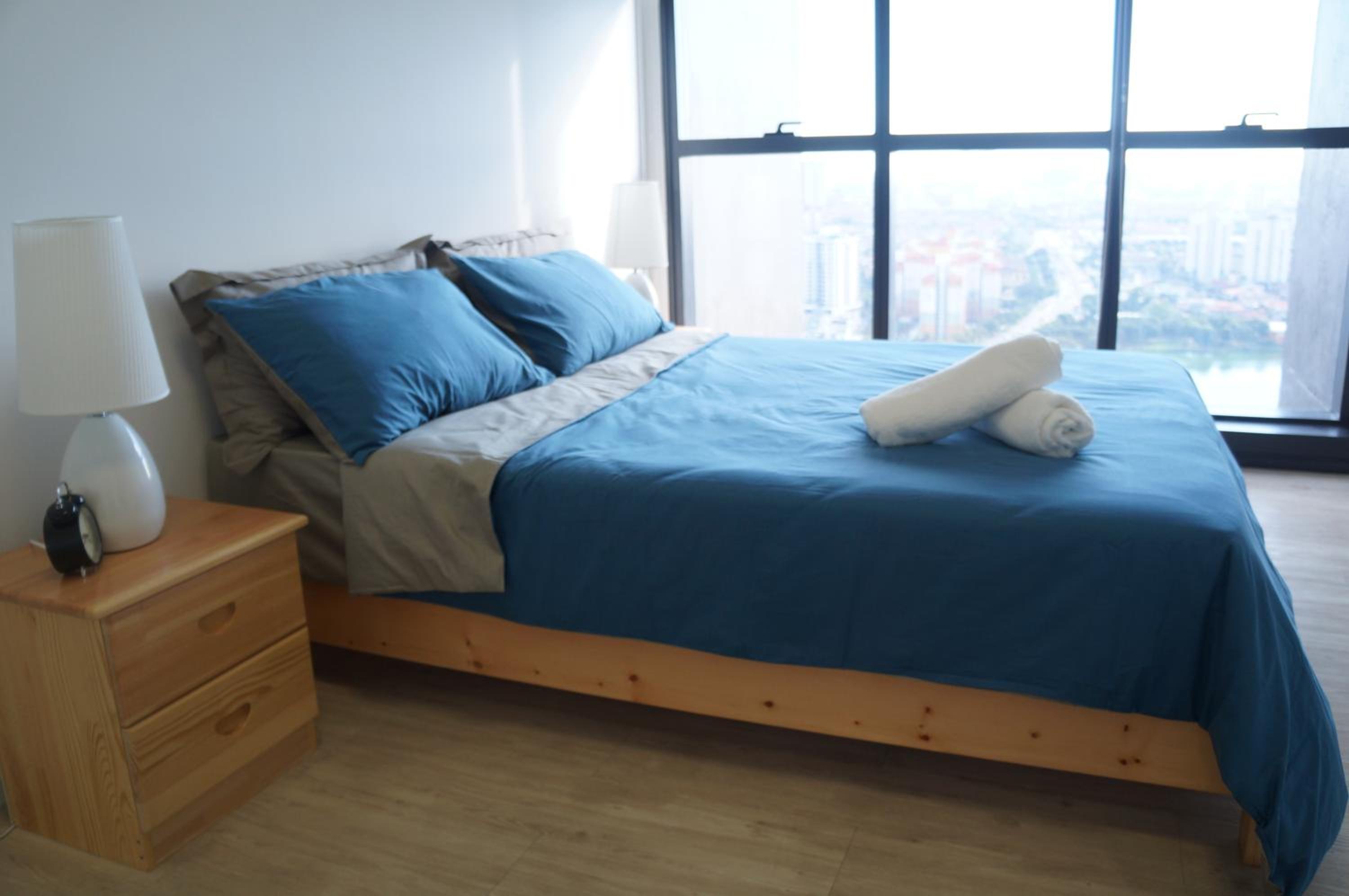 M City Lake View 1+1 Room