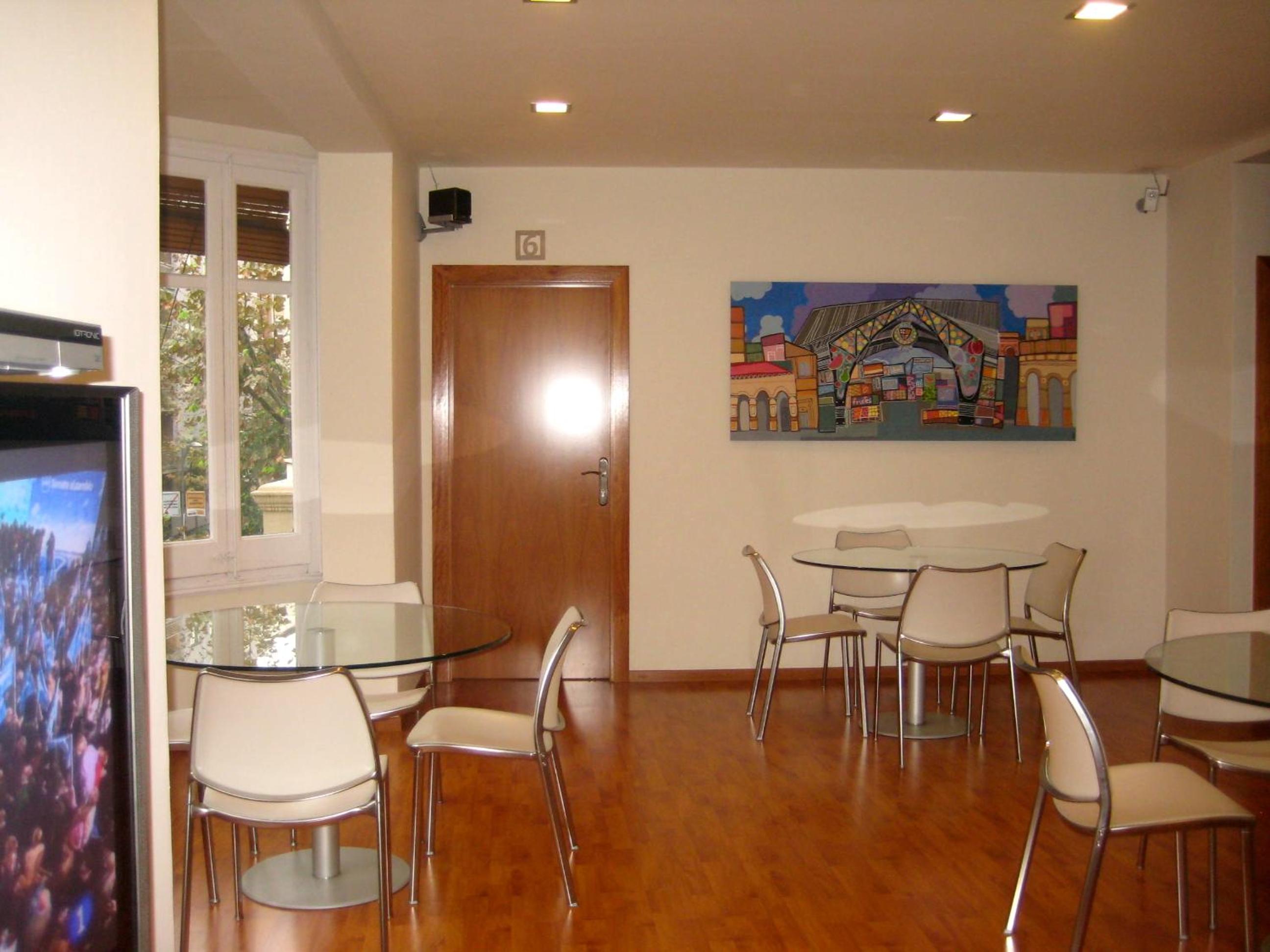 Hostal Madrazo