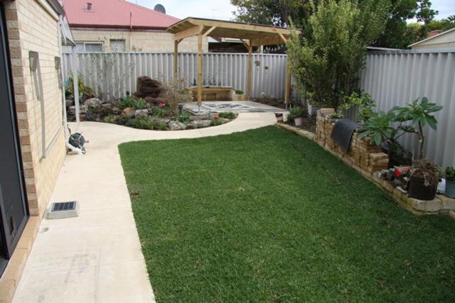 Warnbro Beach Family Accommodation view 5