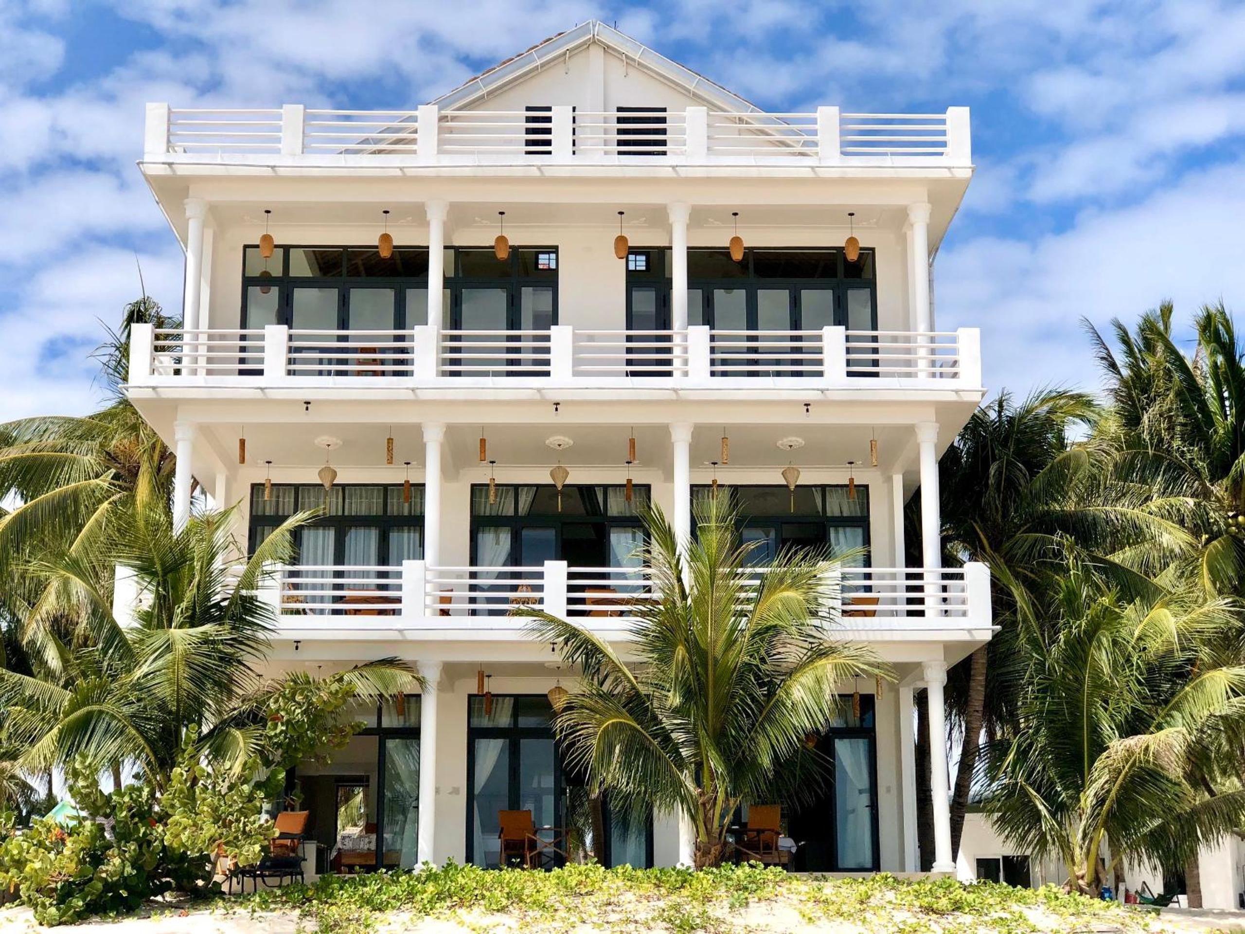 Timothe Beach Hotel & Apartments view 5