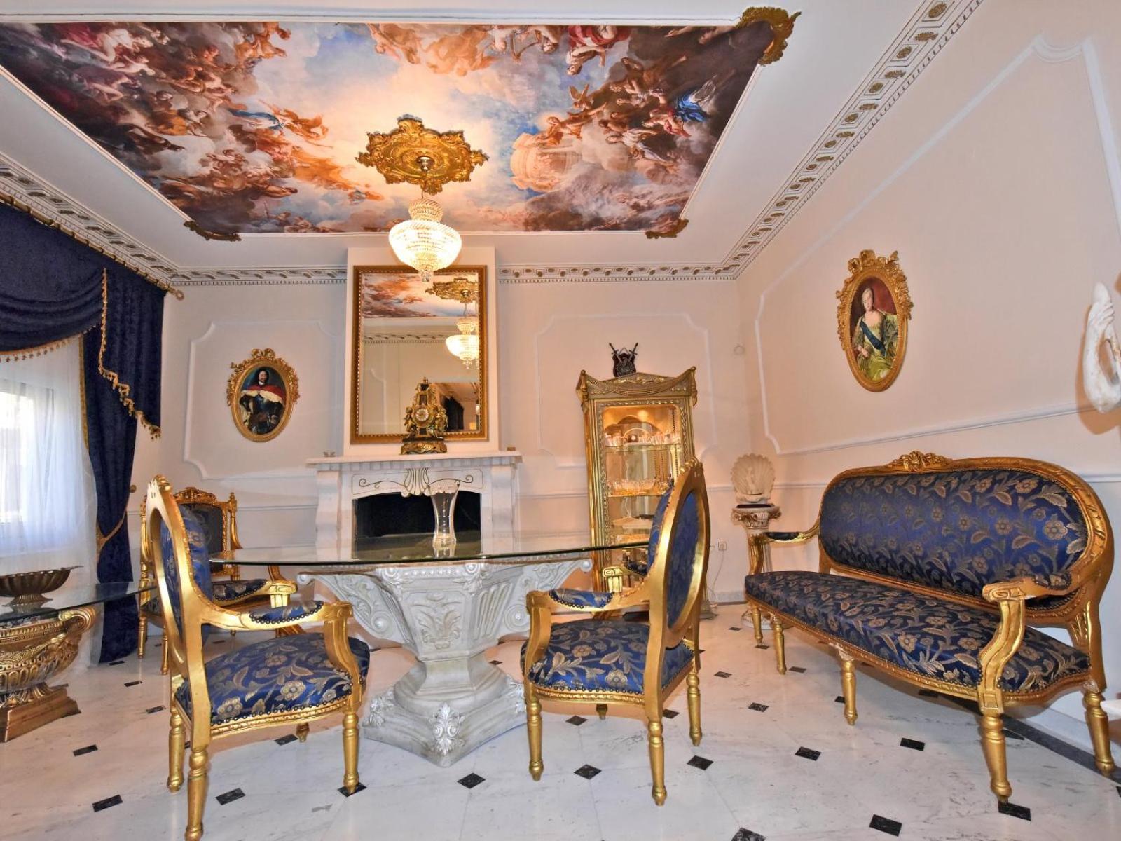 Royal House view 3