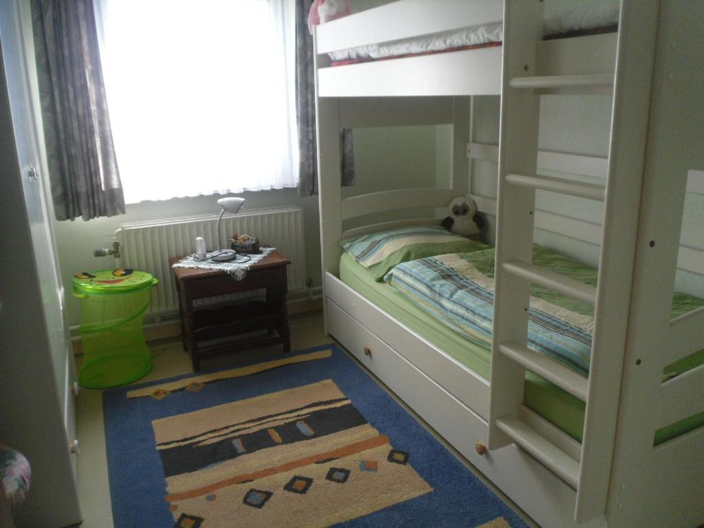 Ferienhaus Neuville in Medendorf , ruhige Lage,