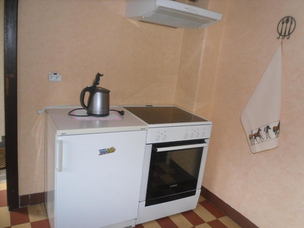 Ferienhaus Neuville in Medendorf , ruhige Lage,