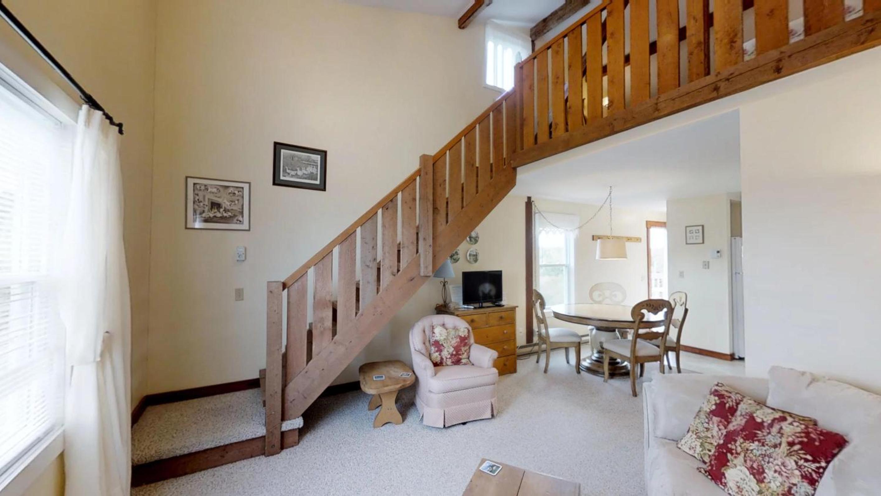 Bayview Pines Country Inn B&B