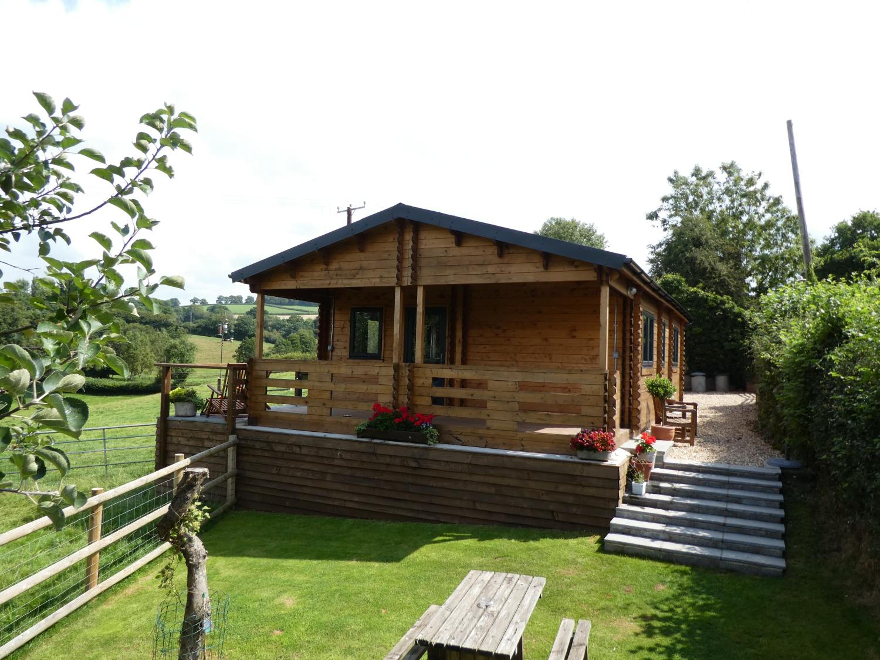 Pound Farm Holidays - Orchard Lodge view 2