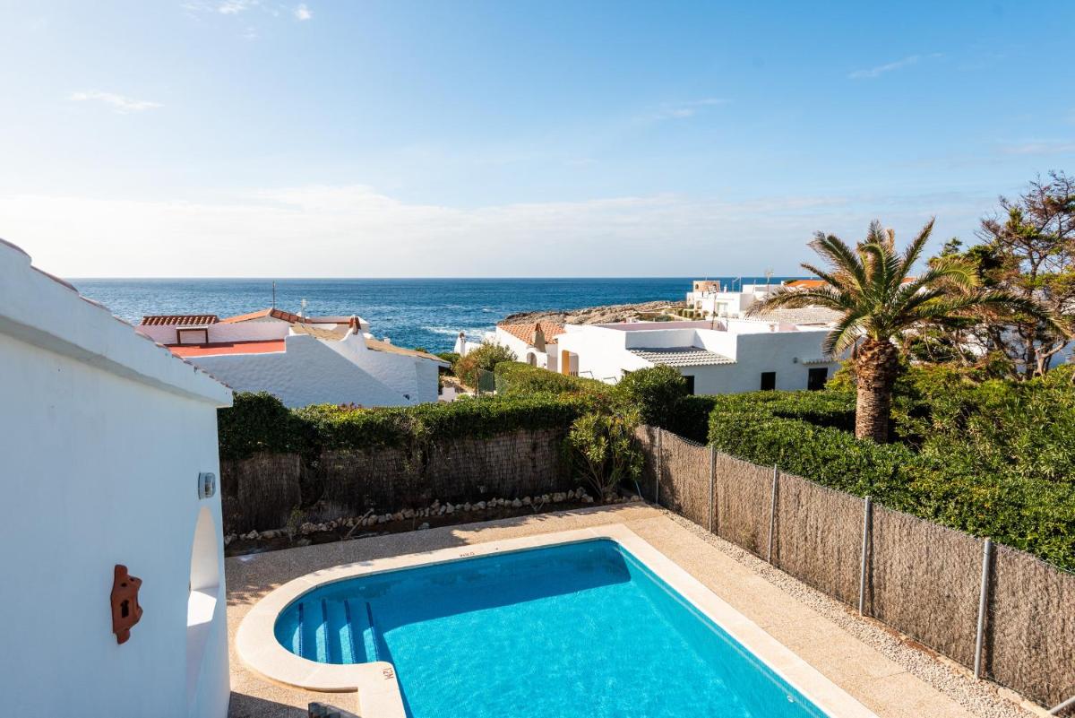 Hotel Casa Blanca - Image 1