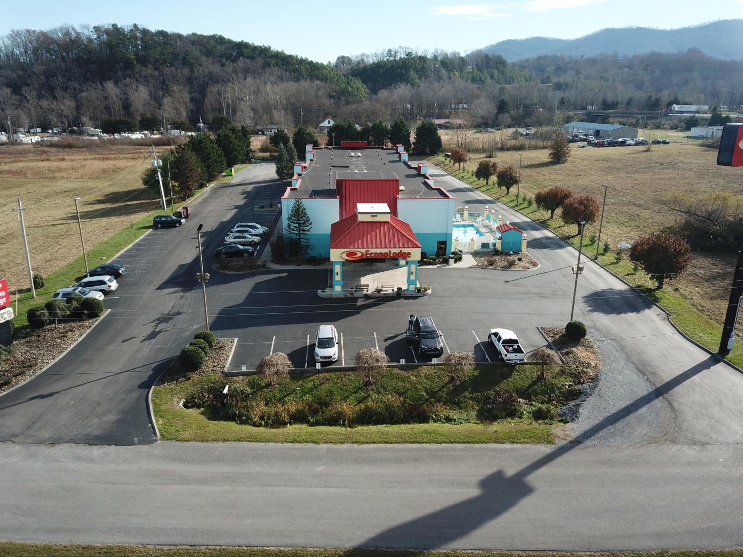 Econo Lodge Newport Smoky Mountains Gateway view 5