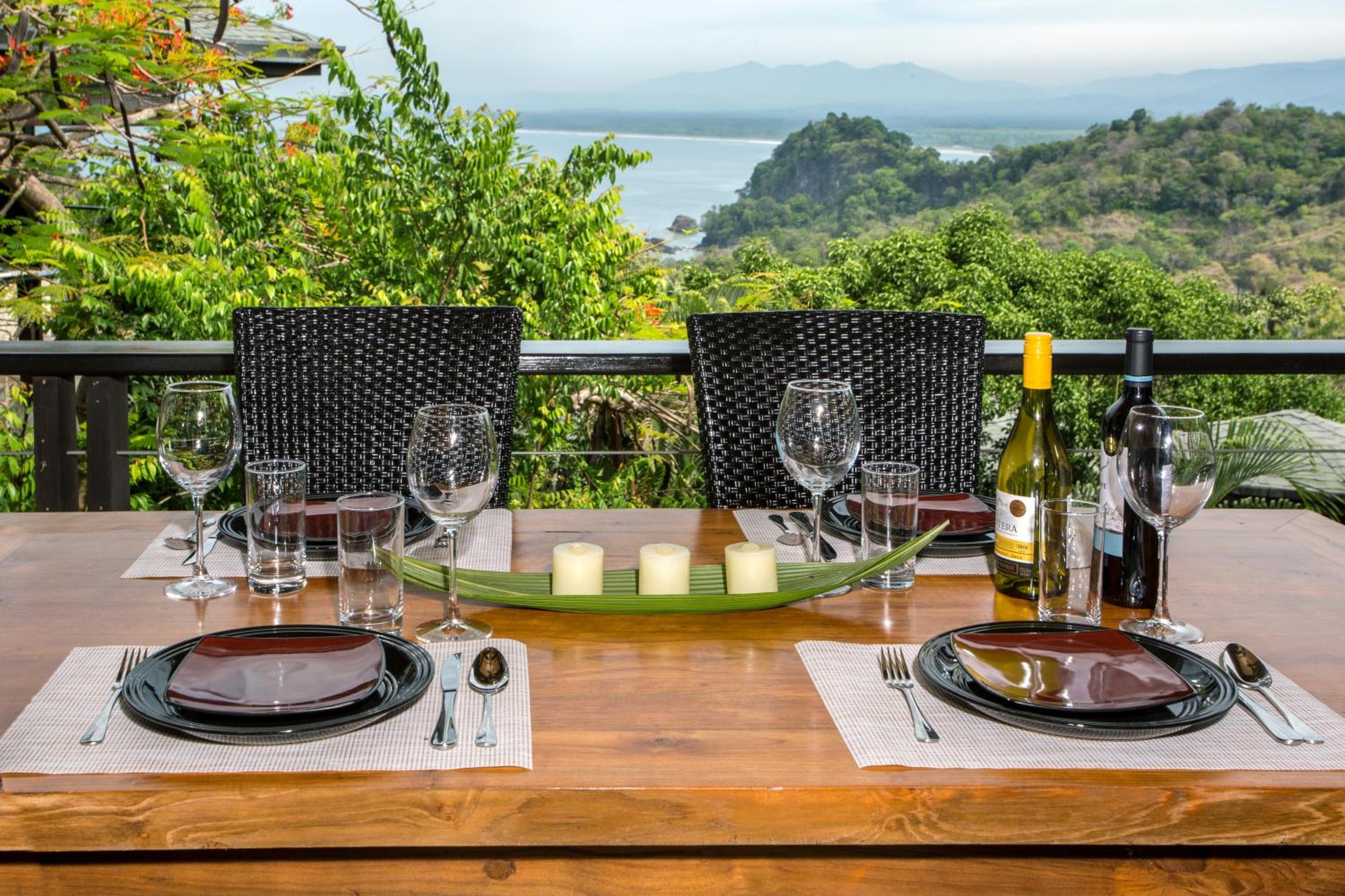 Tulemar Resort
