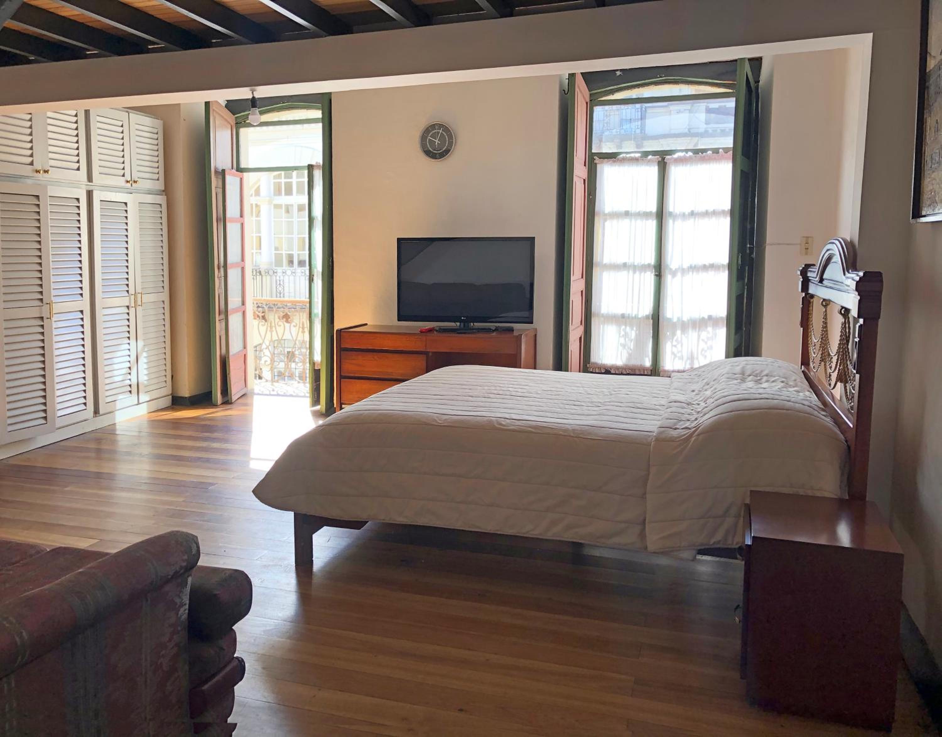 Hostal Latina