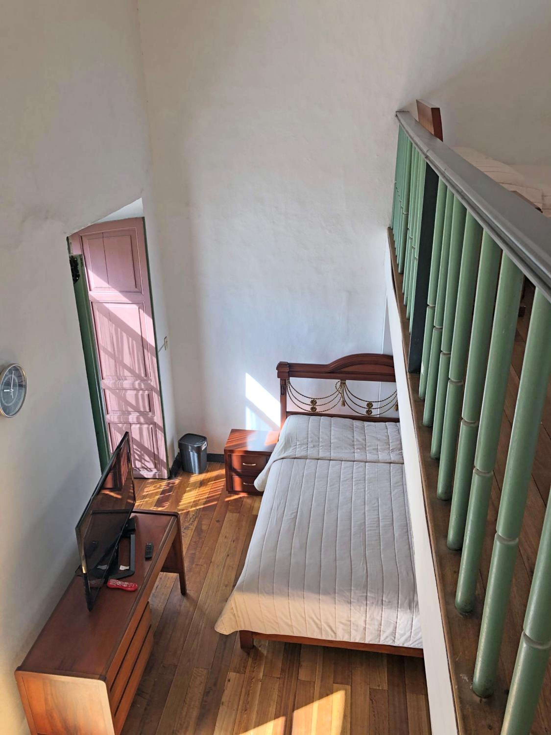 Hostal Latina