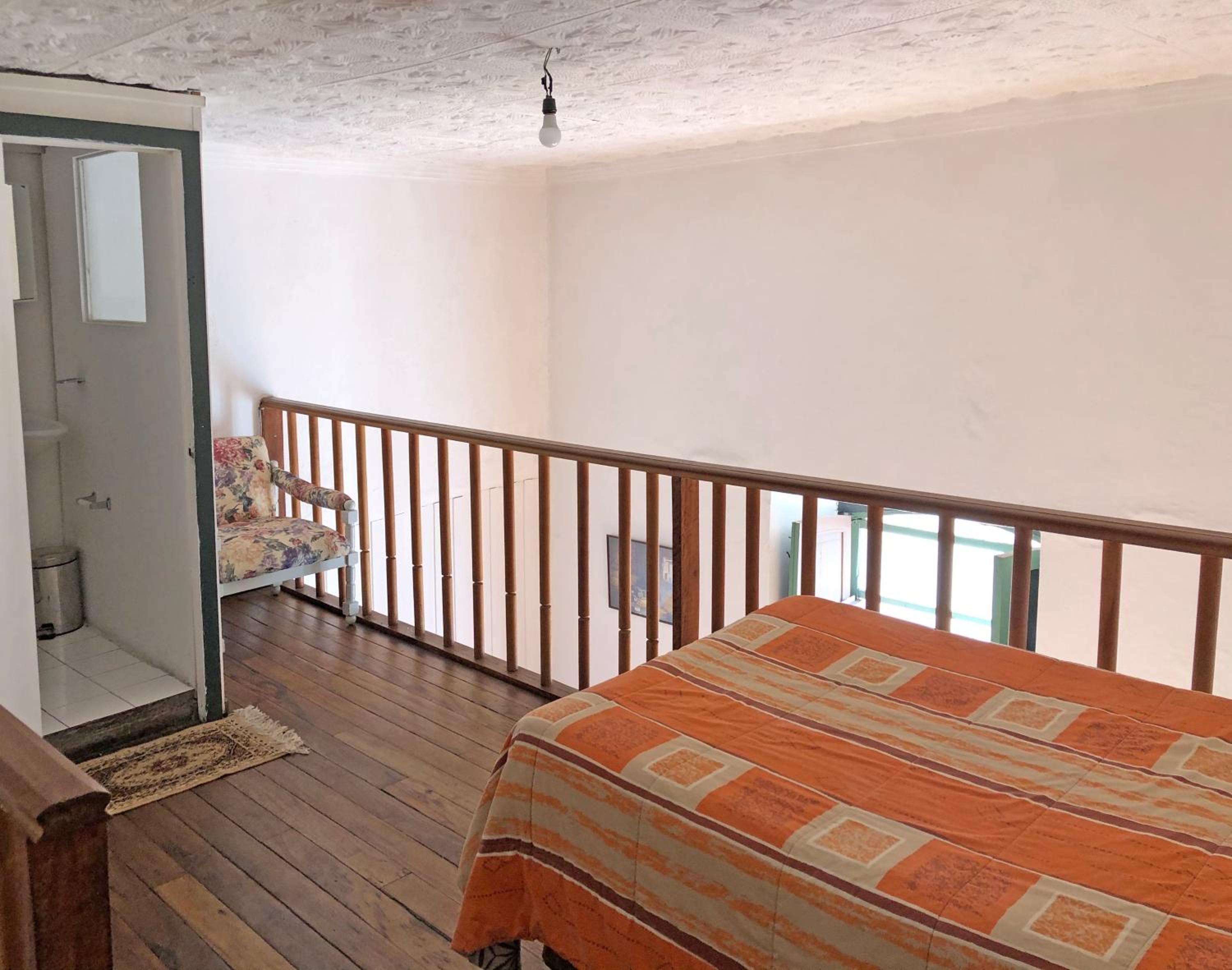 Hostal Latina