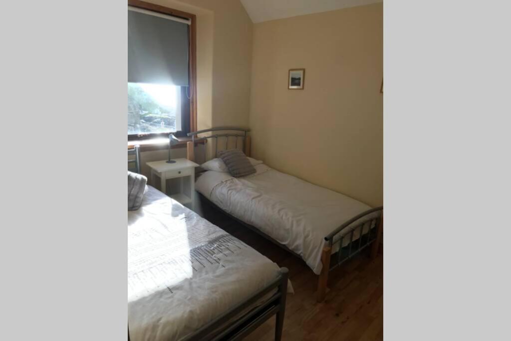 Hotel Mallaig Self Catering Apartment - Image 1