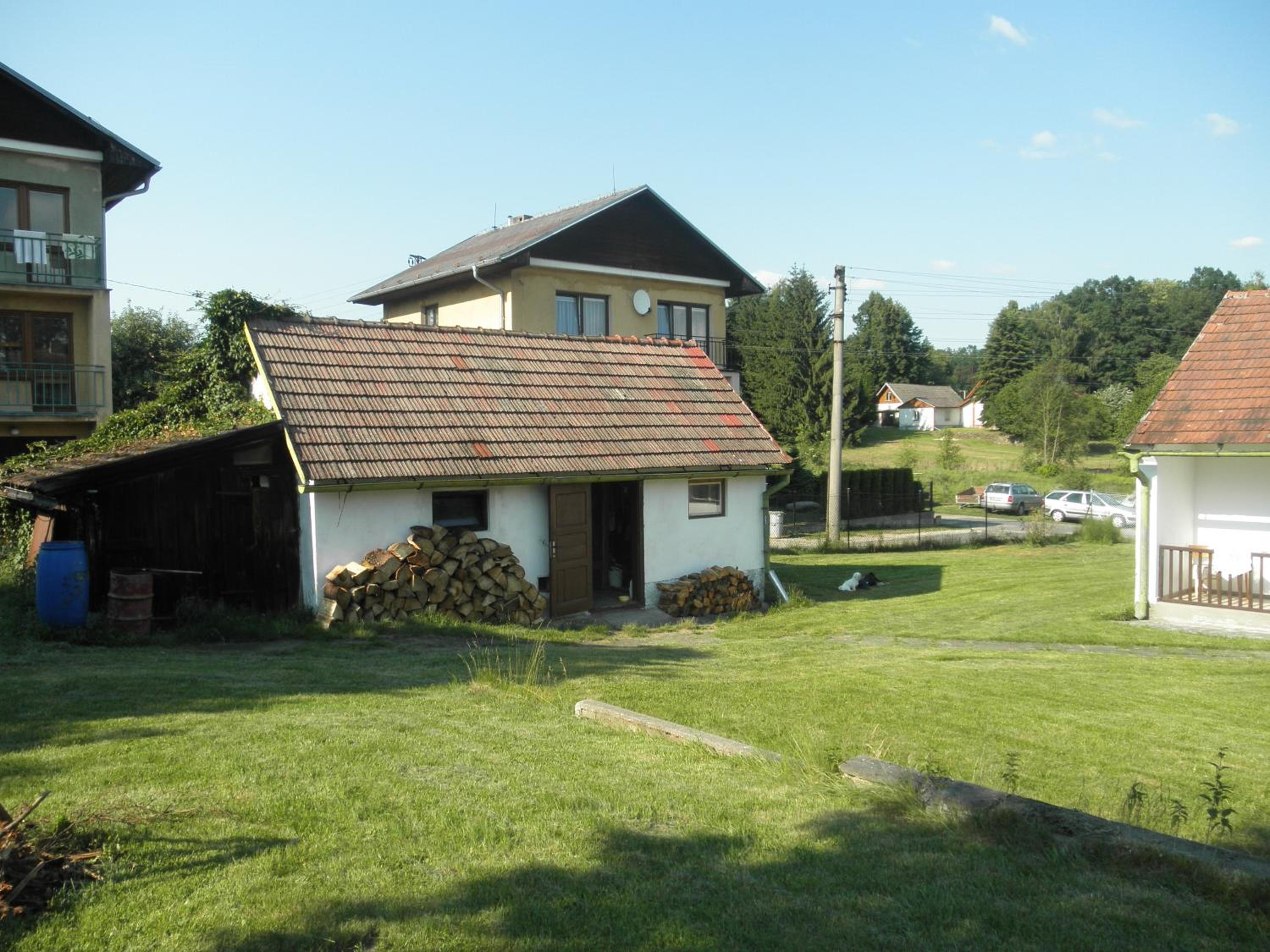 Chlalupa se zahradou - Chlum u Třeboně