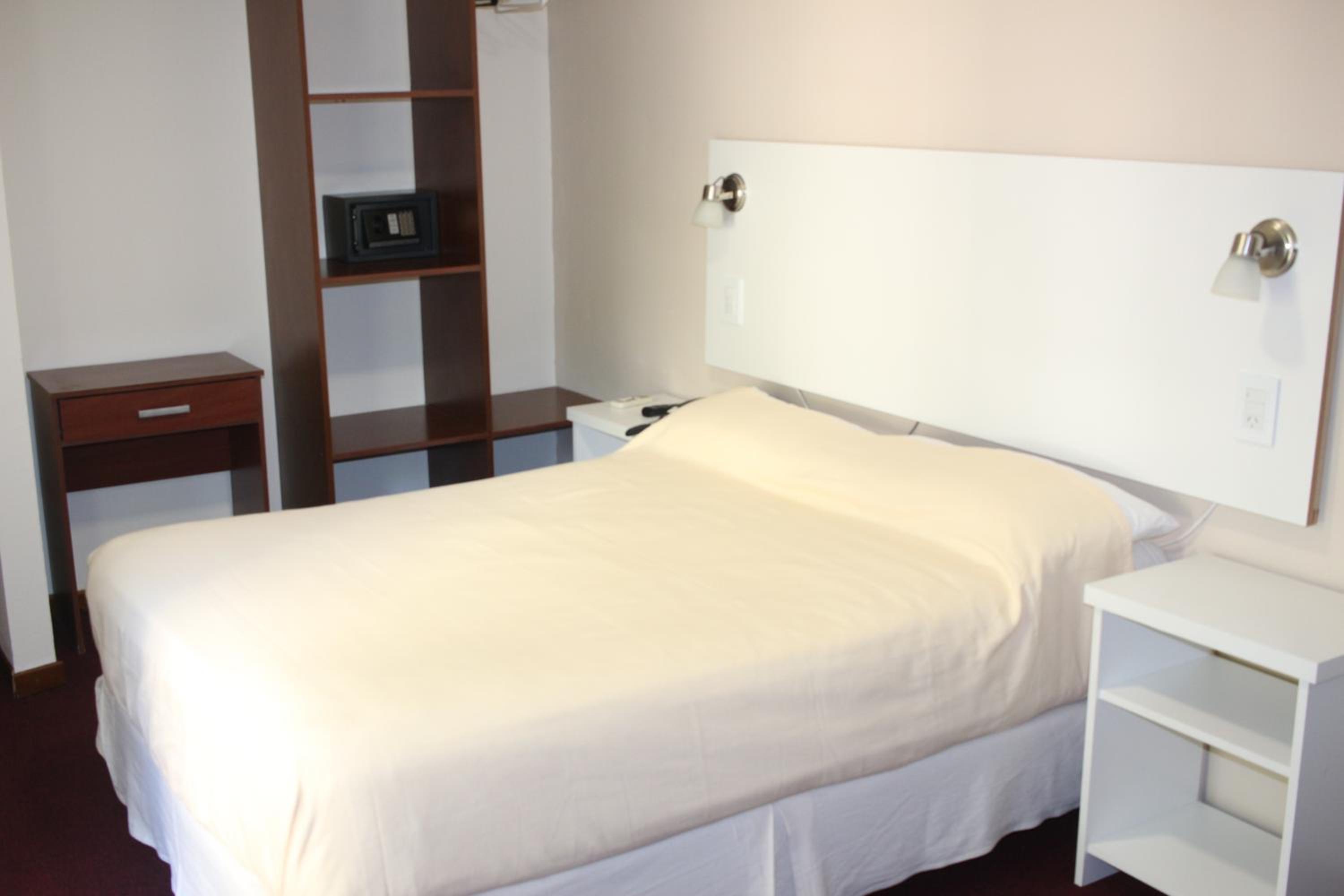 Hotel Catedral San Rafael