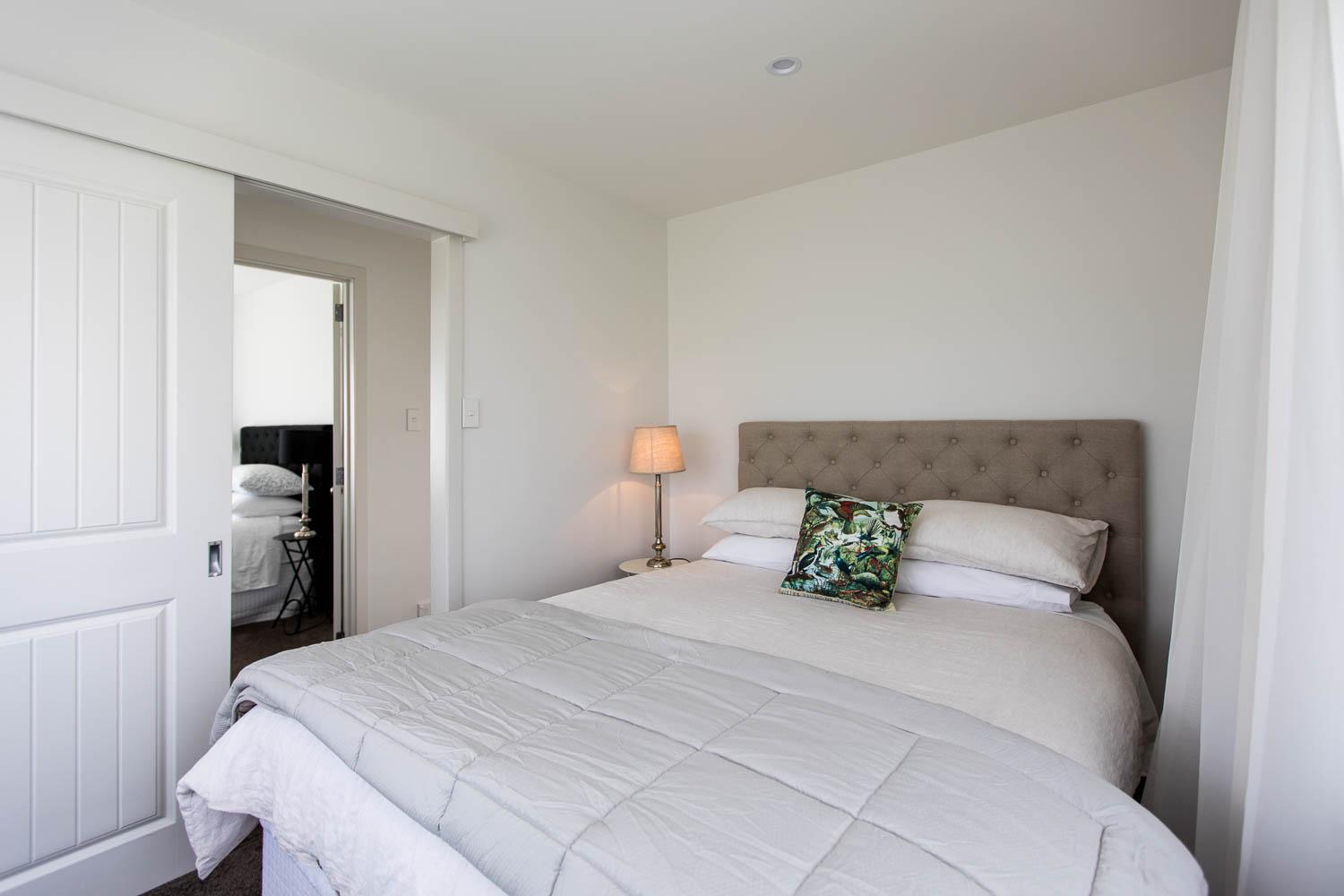 Peria Hills Cottage view 5