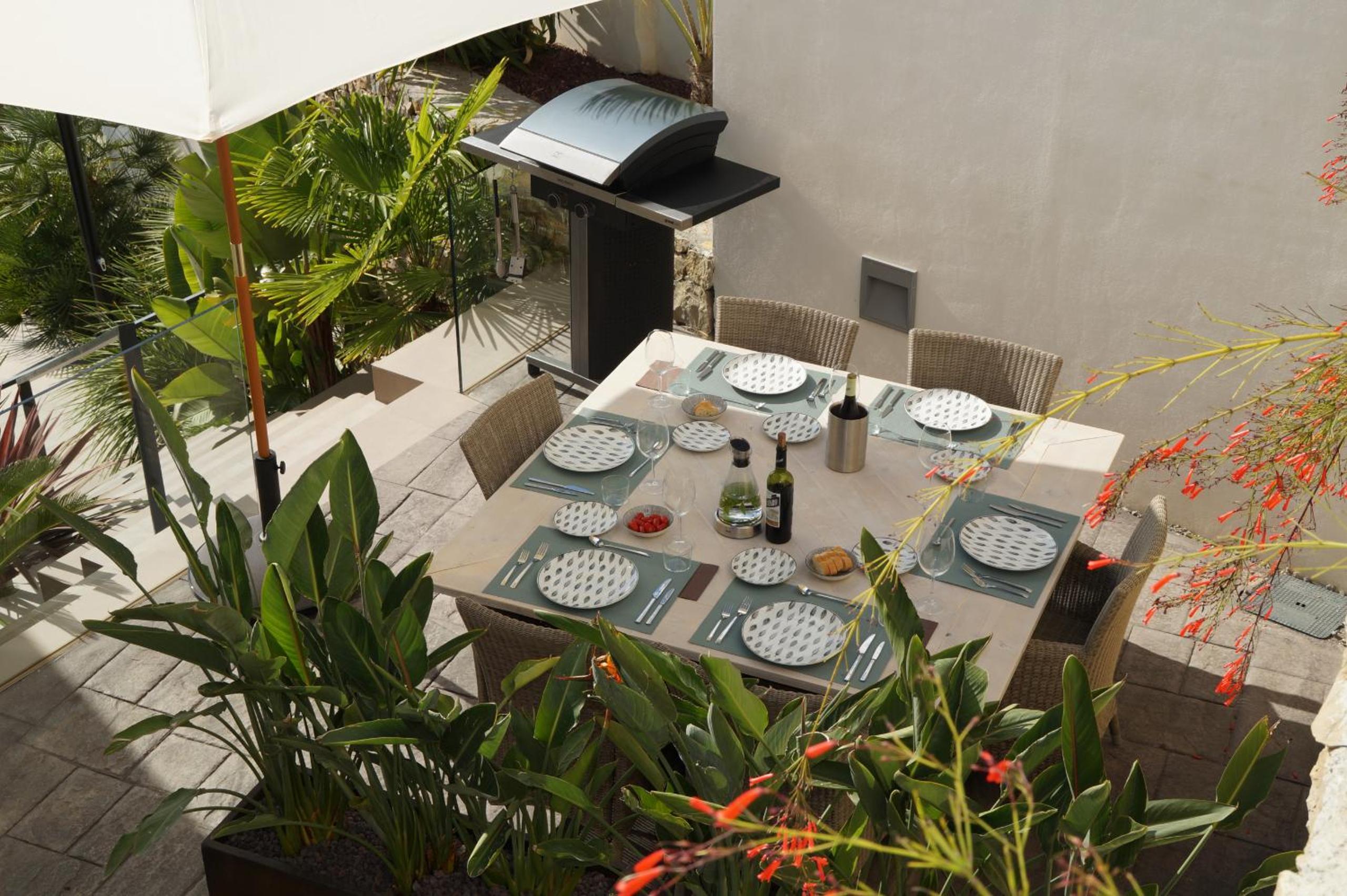 Graham Holiday Rentals - Moraira Breeze view 4