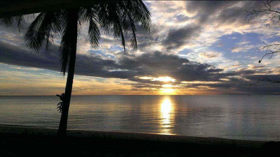 Khanom Beach Residence Sea & Mountain View - 1 Bedroom