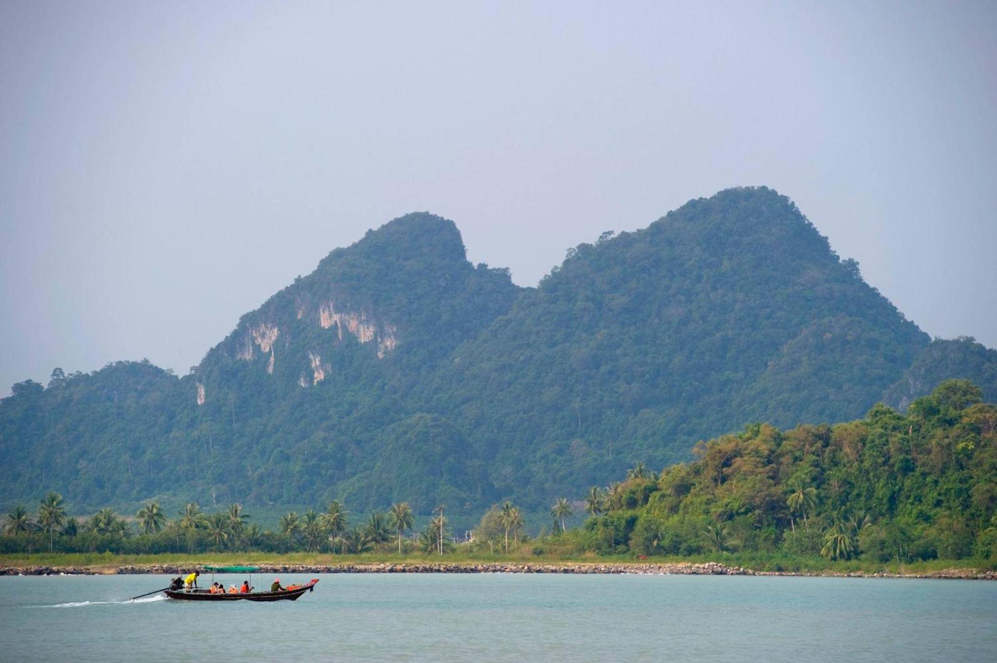 Khanom Beach Residence Sea & Mountain View - 1 Bedroom