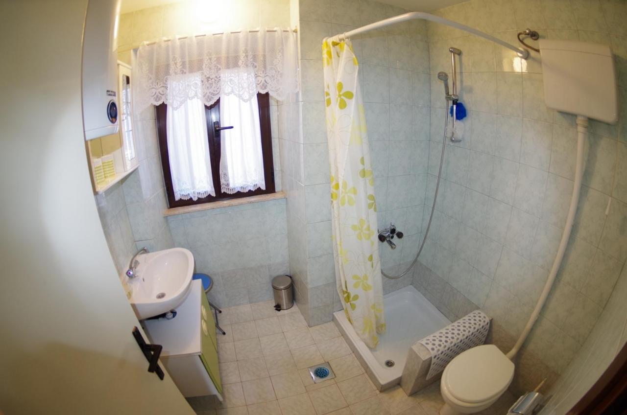 Photo 18