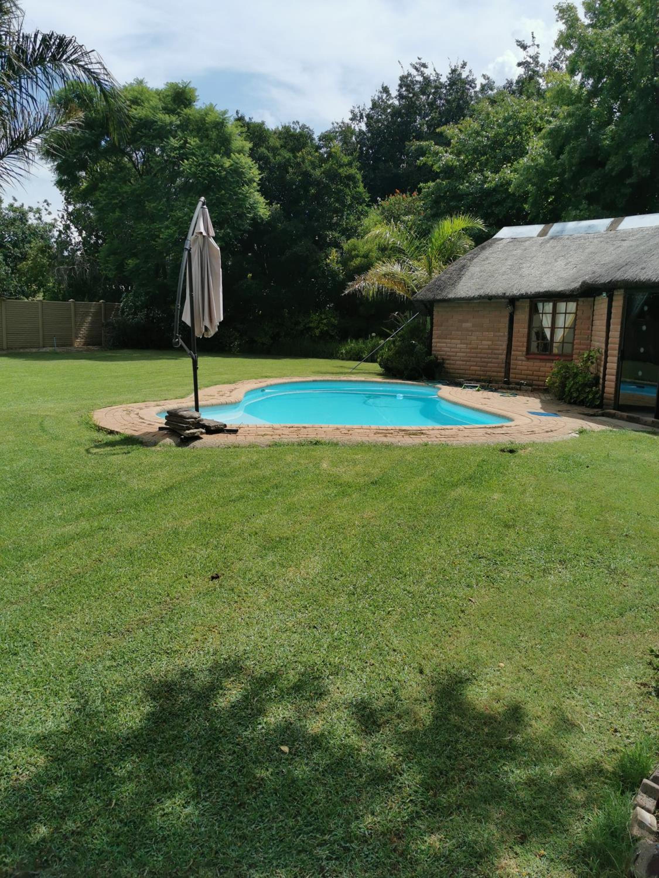 Gluckman Drive Guesthouse view 3